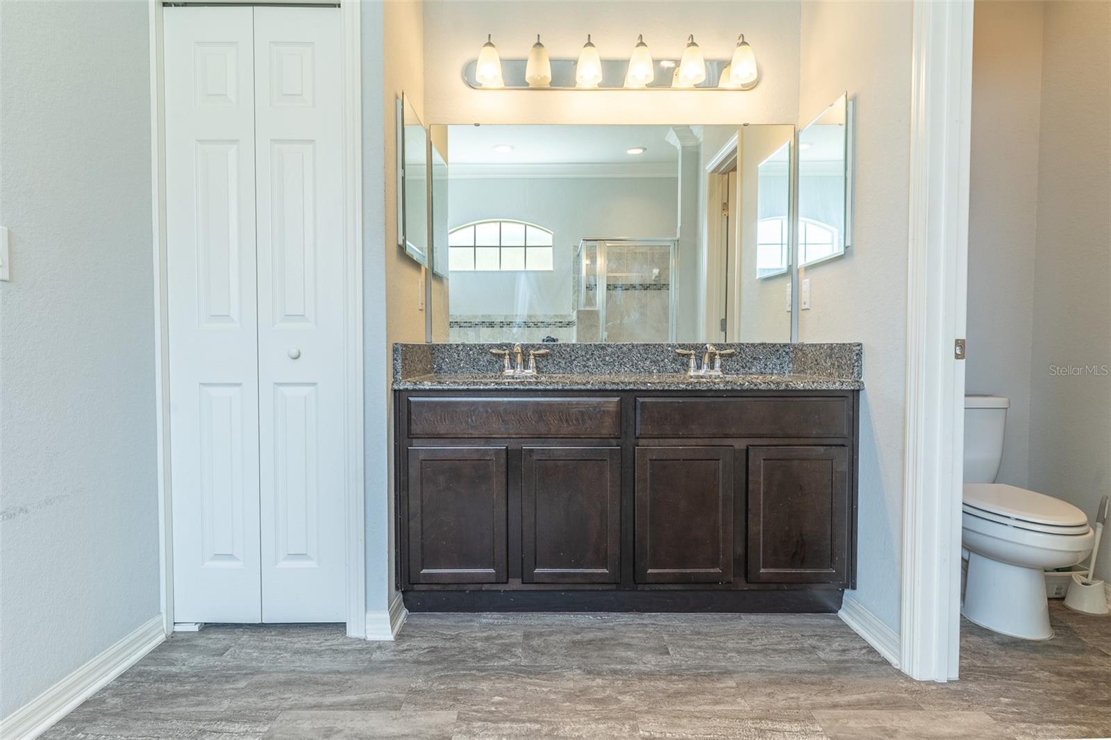 3749 FIELDSTONE CIR