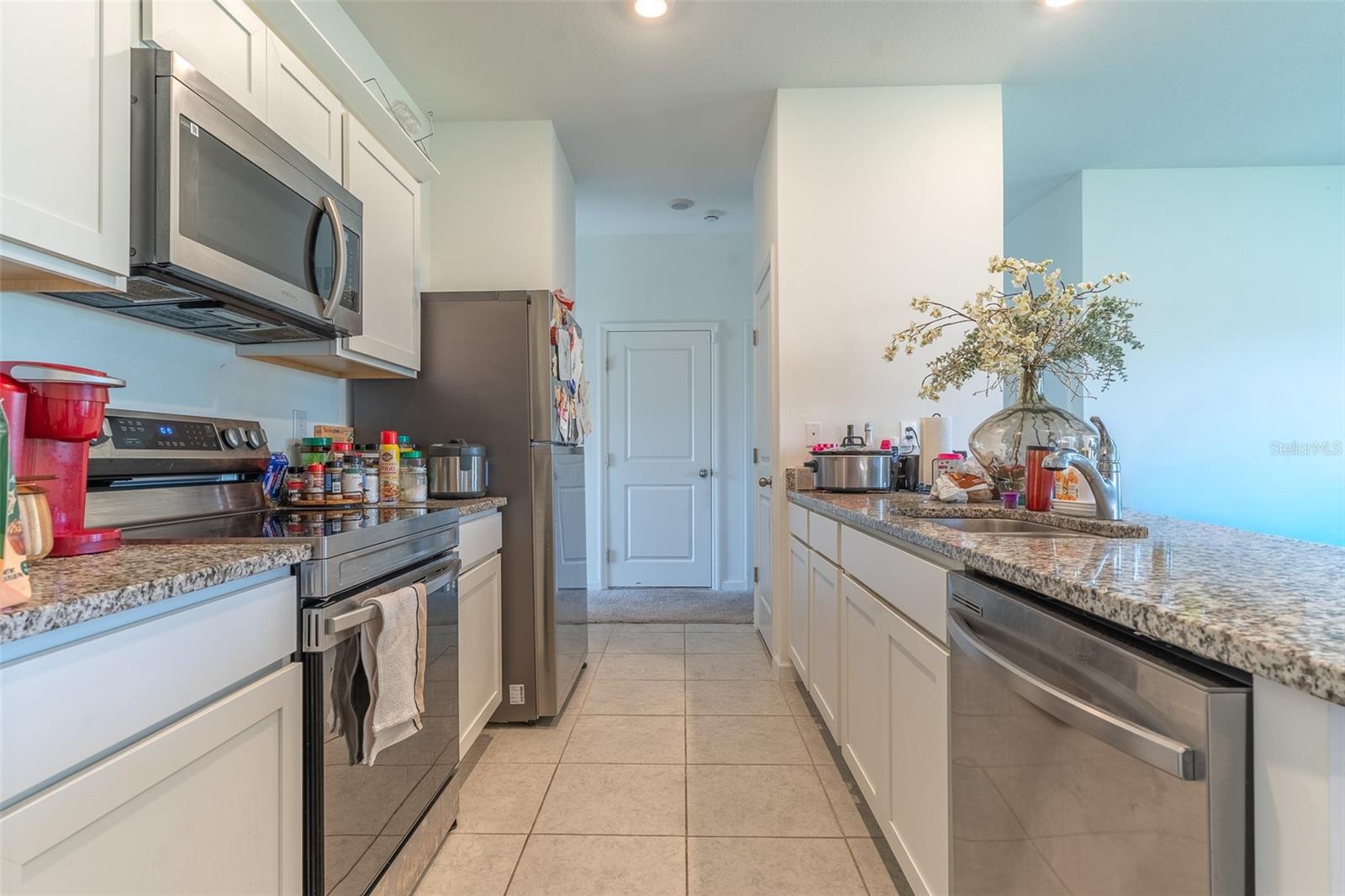 436 HENNEPIN LOOP