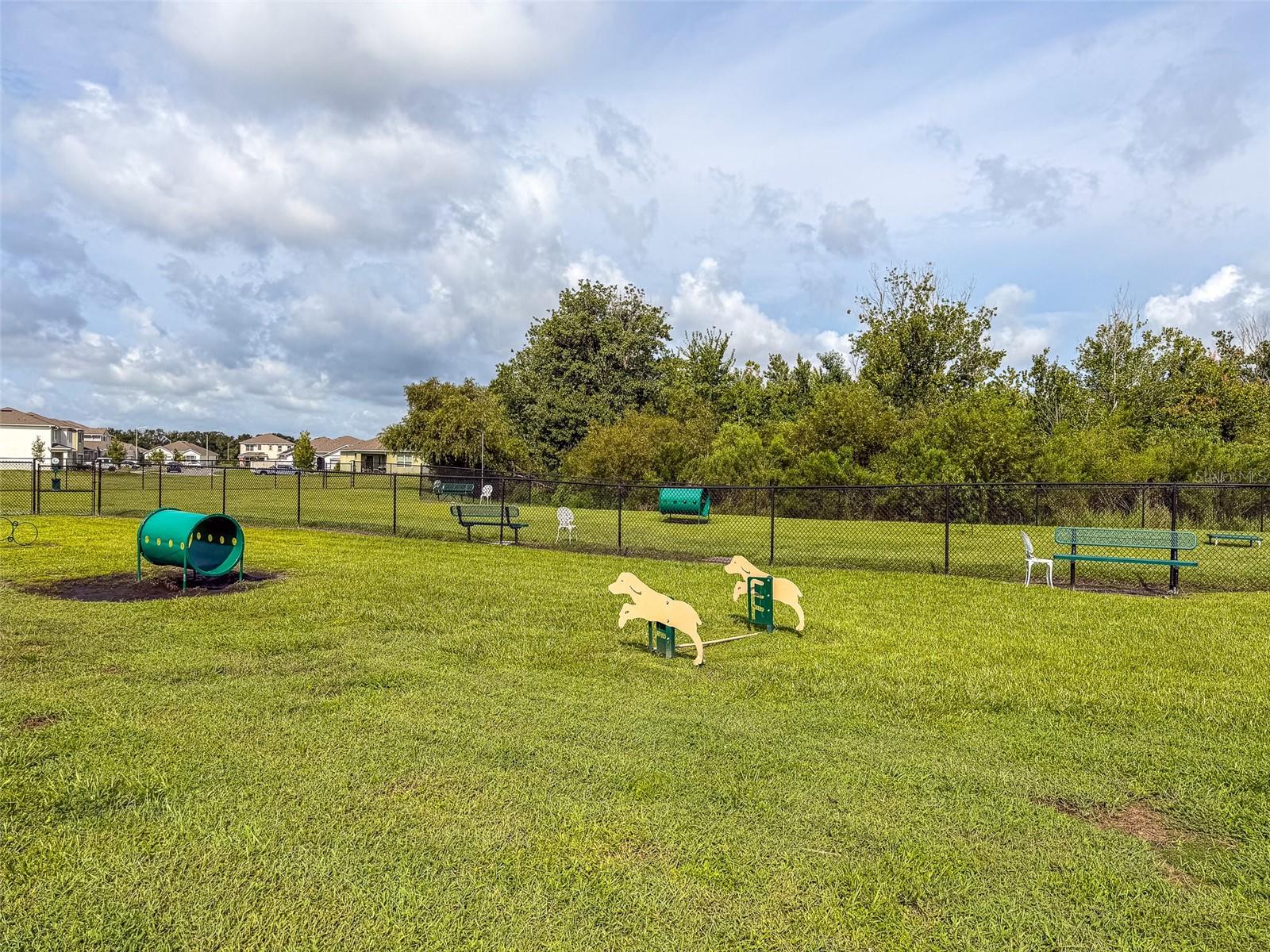 5508 ARLINGTON RIVER DR