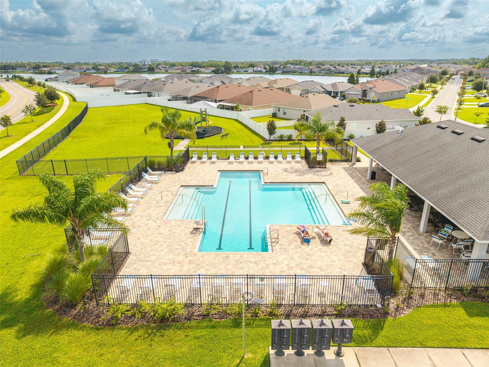 5508 ARLINGTON RIVER DR