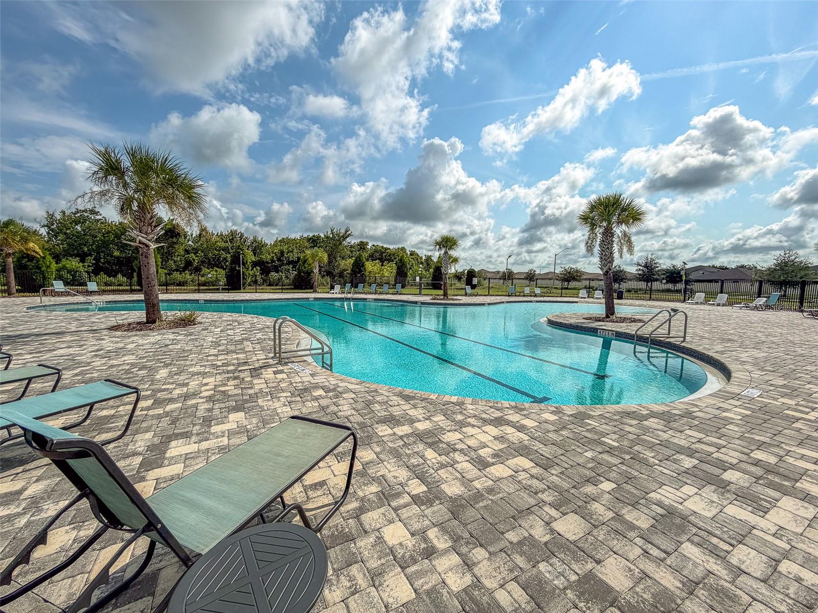 5508 ARLINGTON RIVER DR