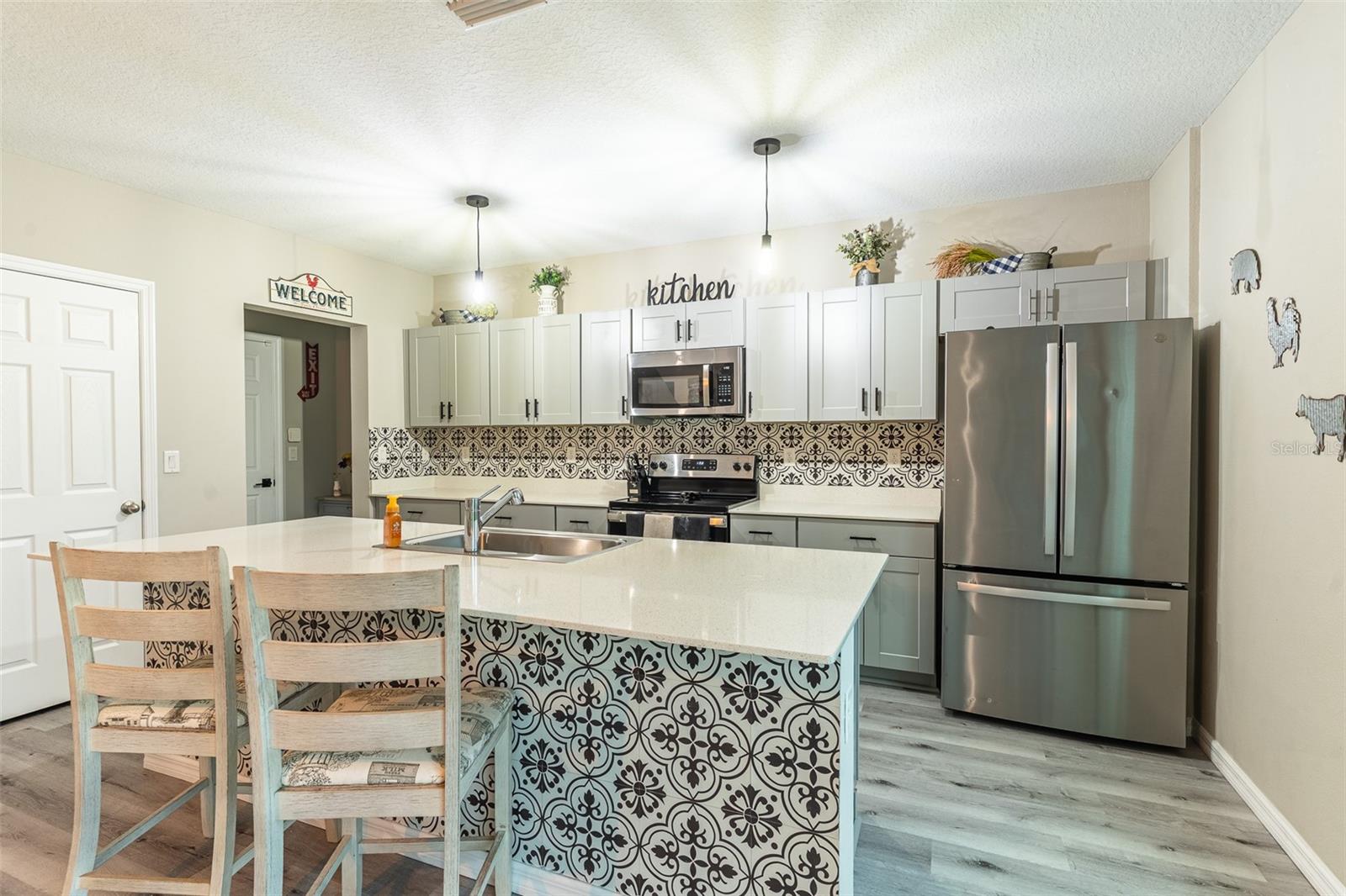 5508 ARLINGTON RIVER DR