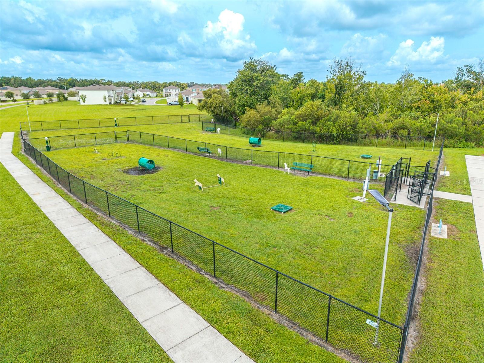 5508 ARLINGTON RIVER DR