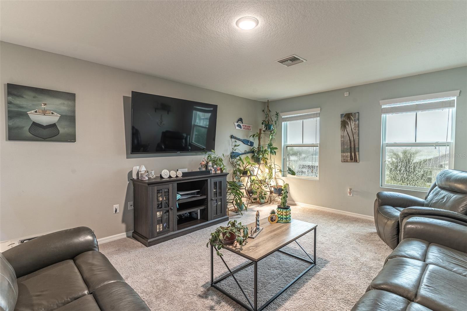 5508 ARLINGTON RIVER DR