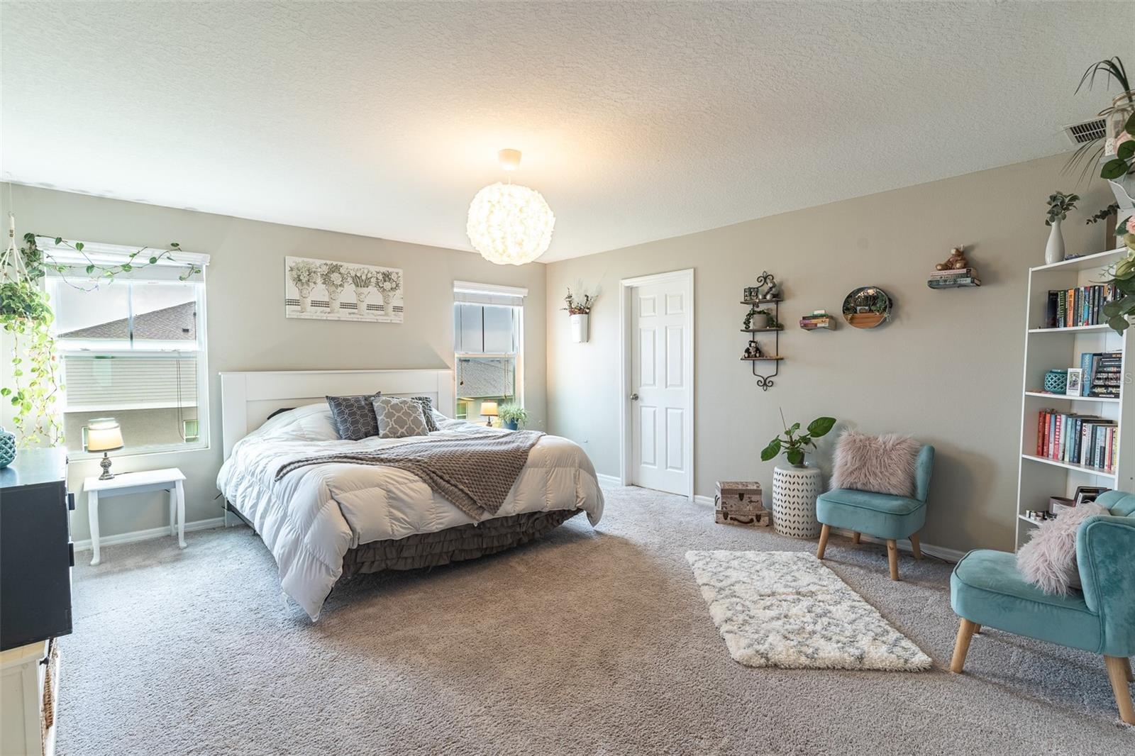 5508 ARLINGTON RIVER DR