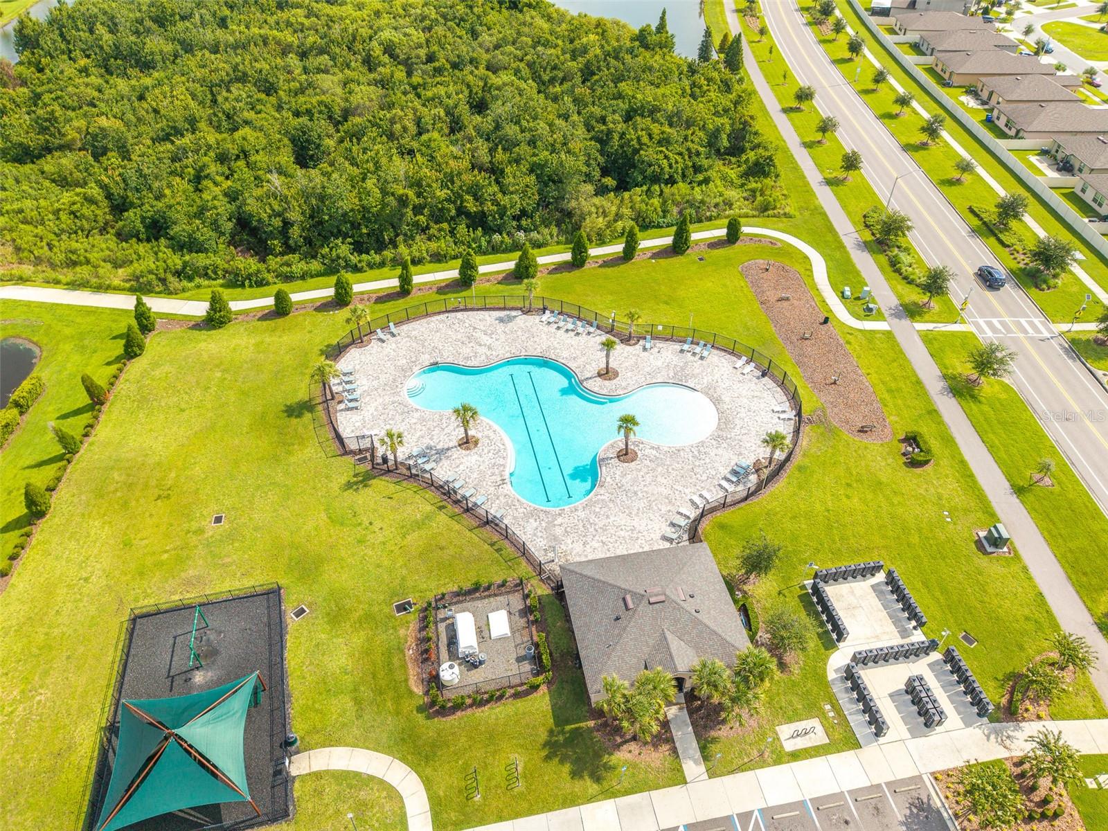 5508 ARLINGTON RIVER DR