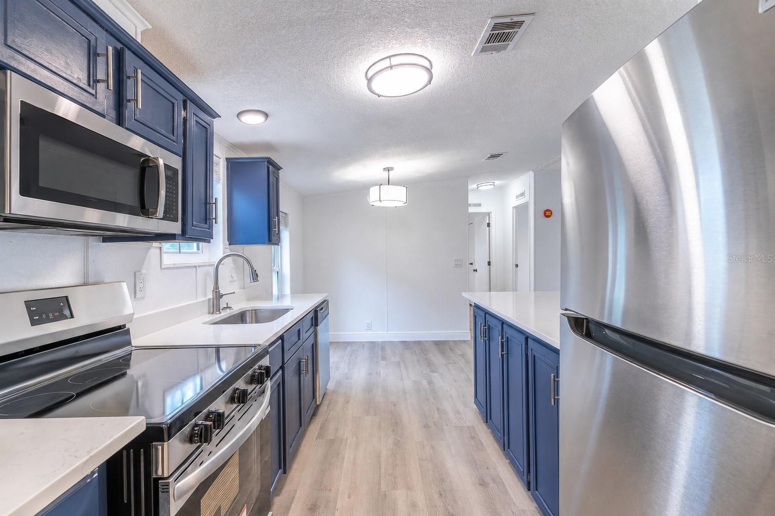 2140 TRAILSWOOD PATH