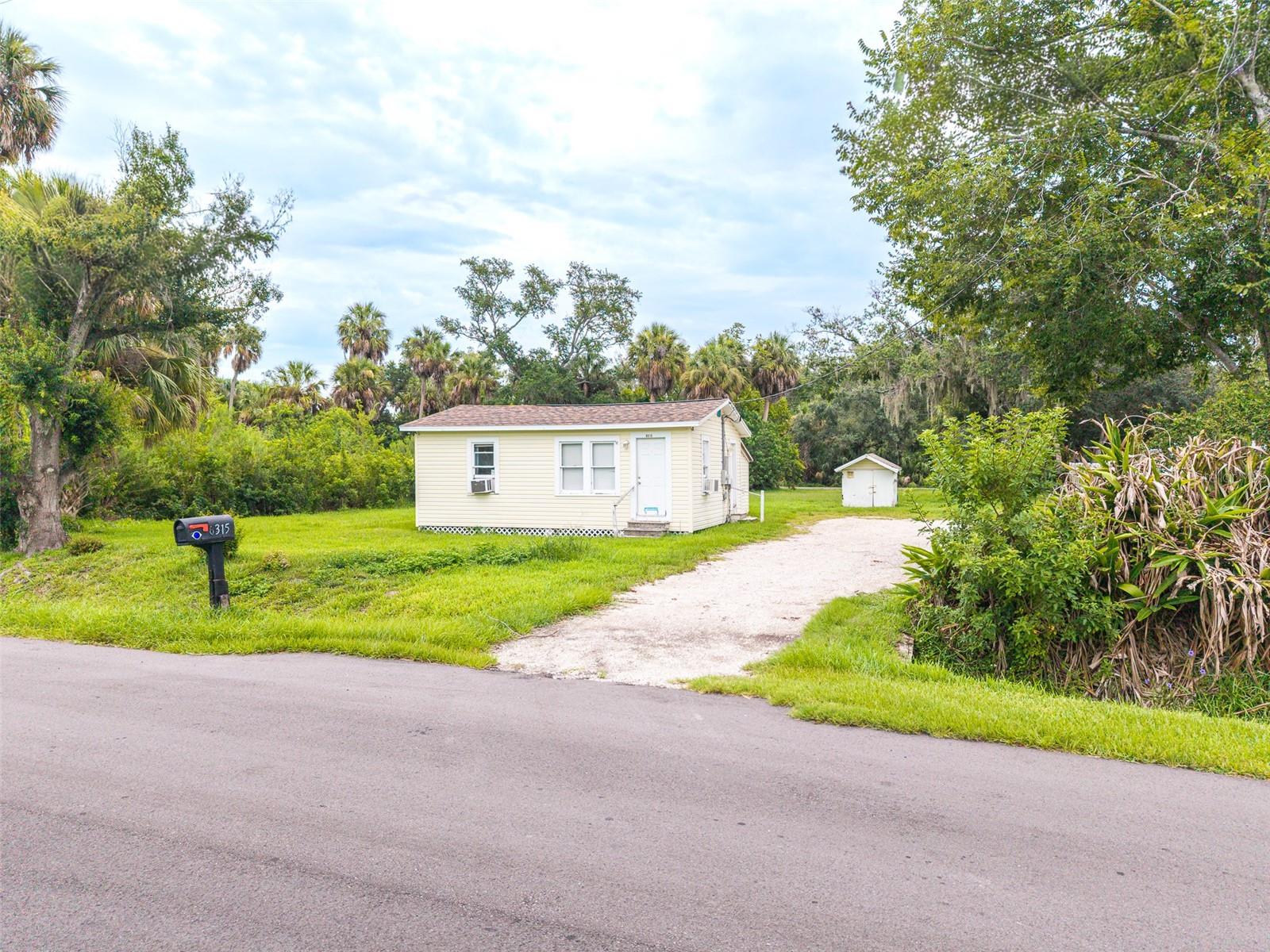 6315 RHONDA RD