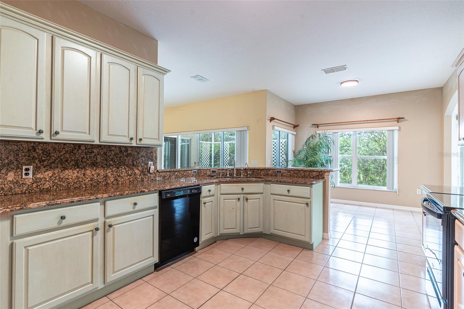 157 SAND PIPER DR