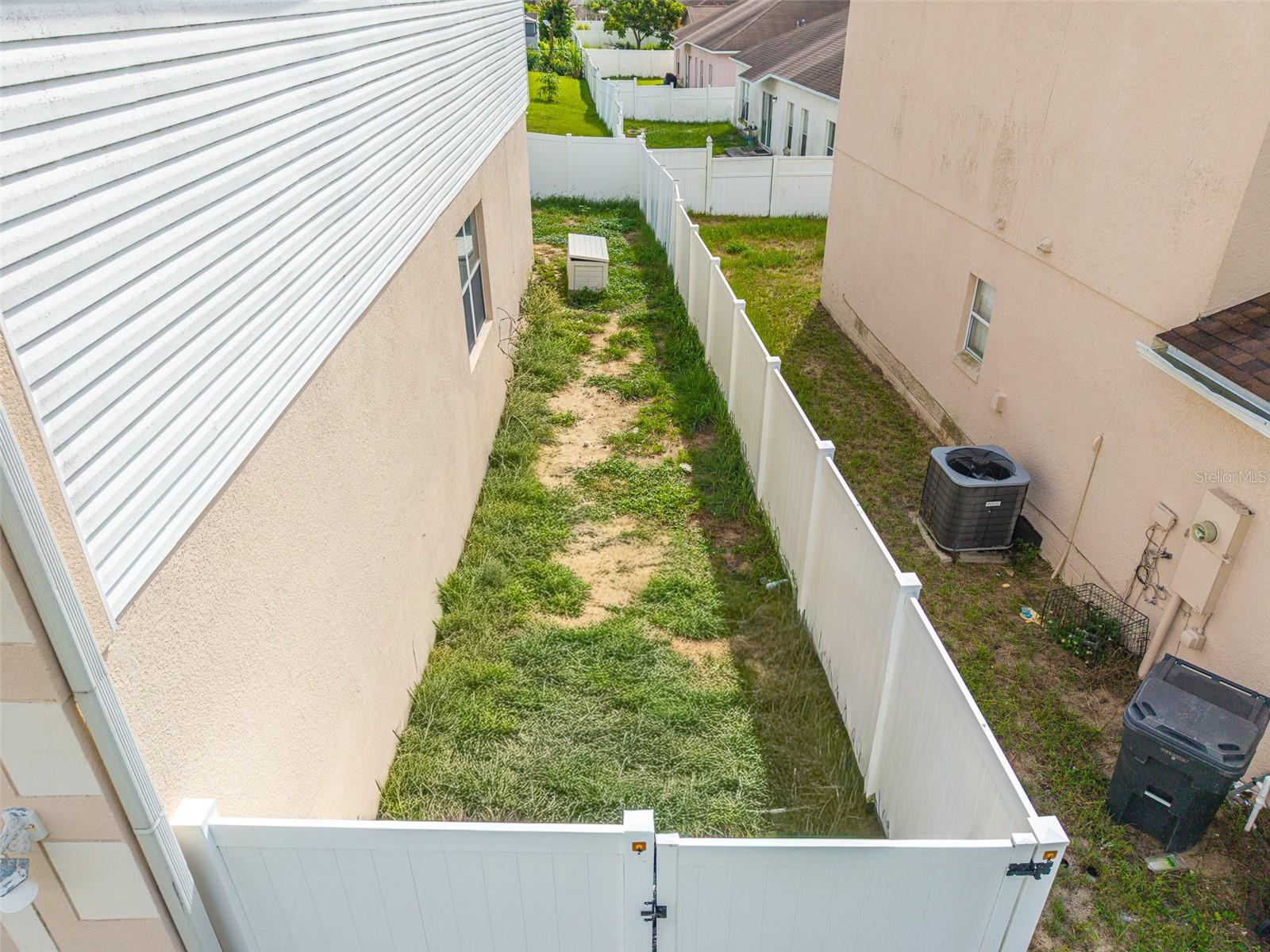 122 FLATFISH CT
