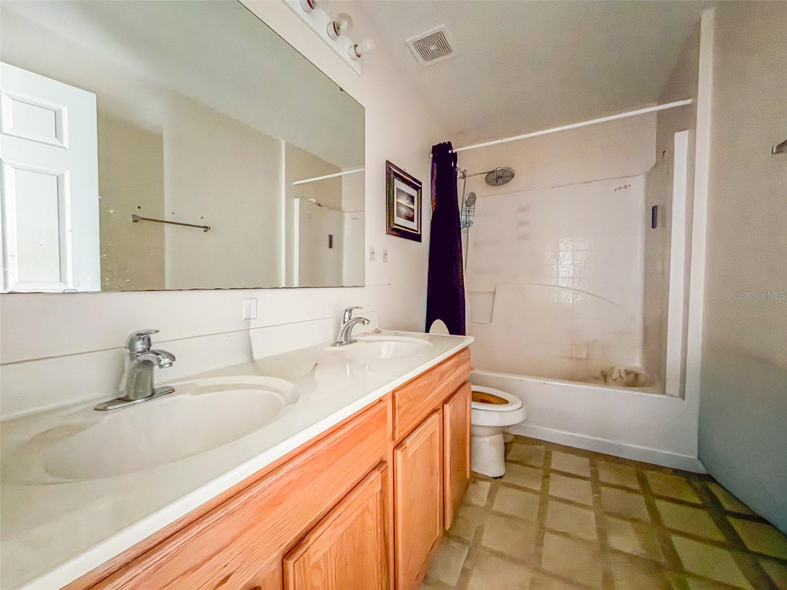 122 FLATFISH CT