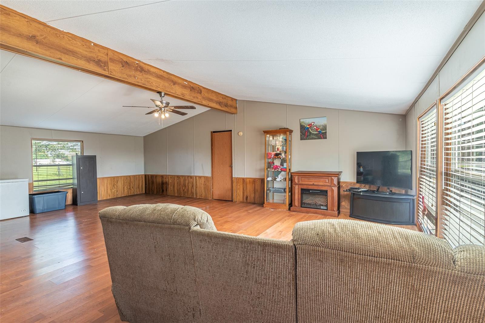 13 CACTUS CIR E