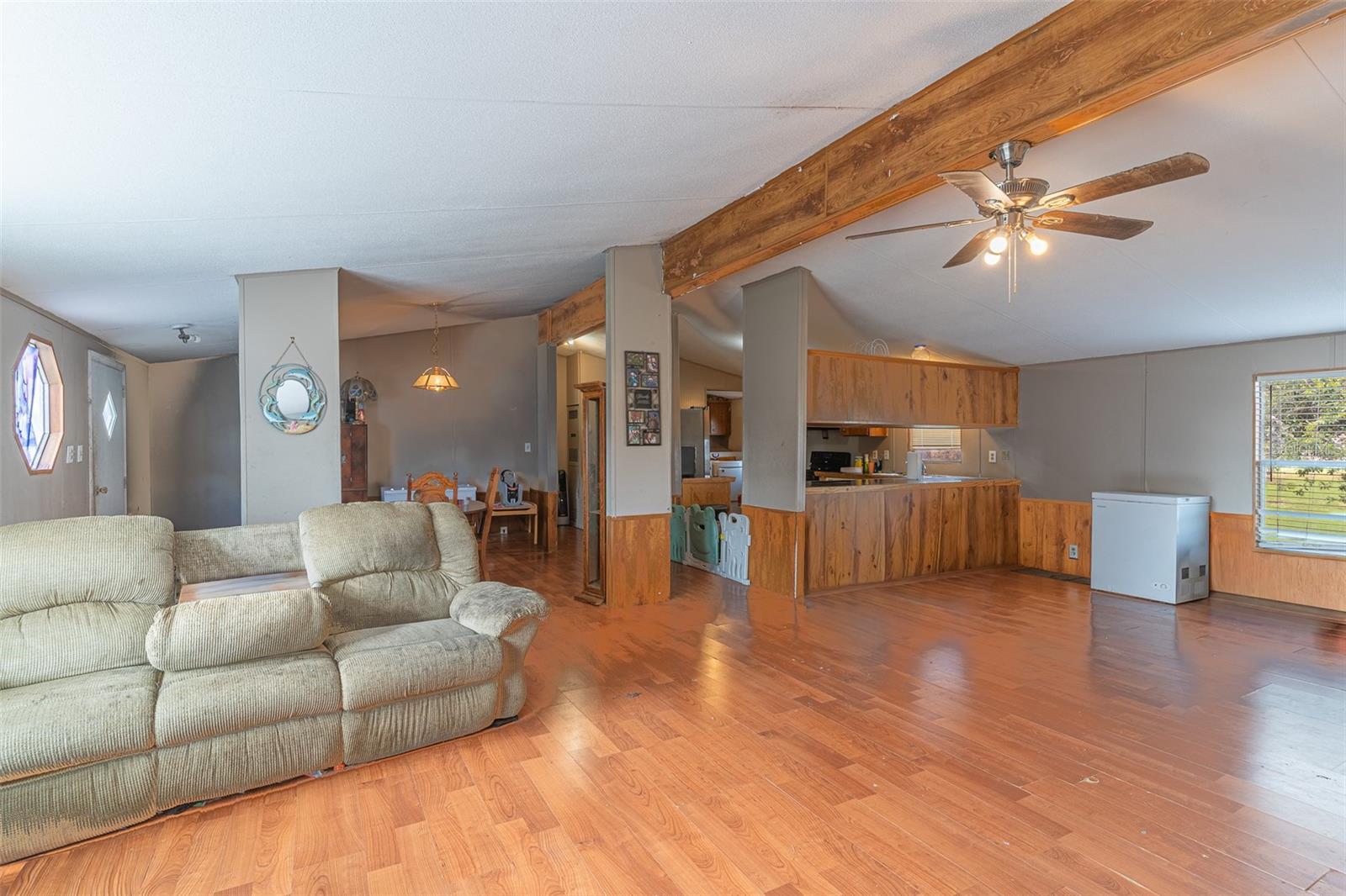 13 CACTUS CIR E