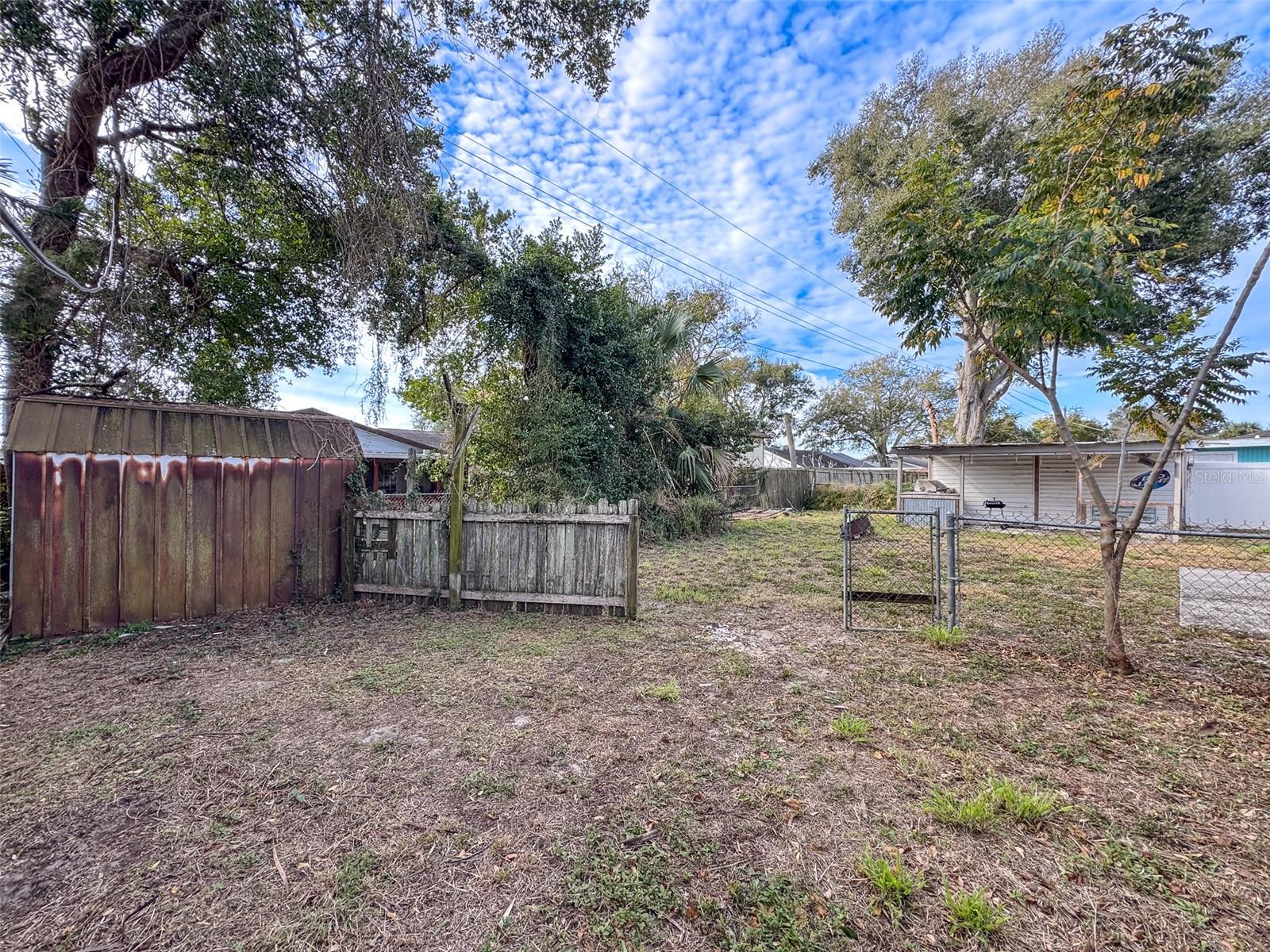 124 SHELLEY DR