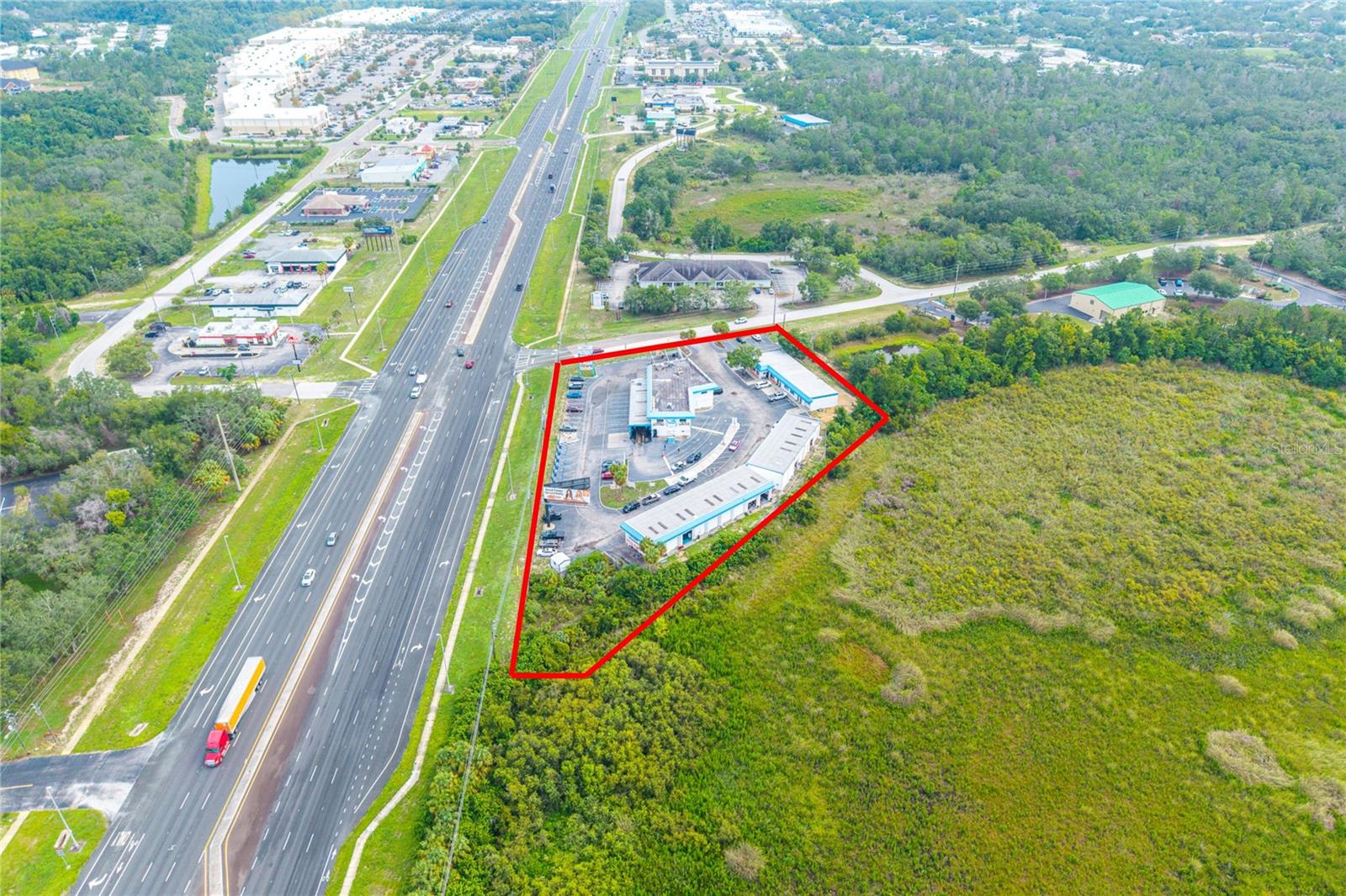 1108 COMMERCIAL WAY