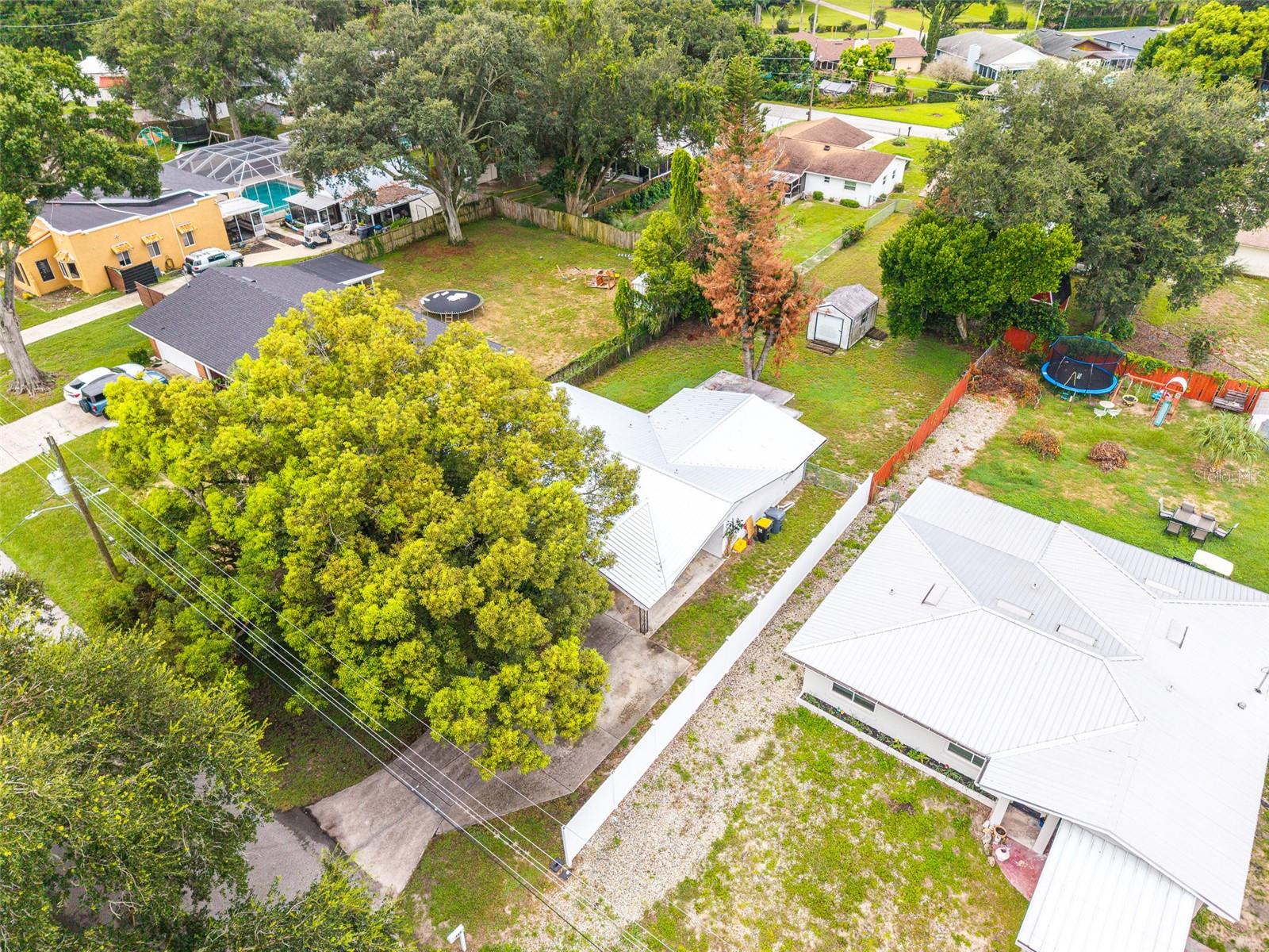 145 BEVERLY DR