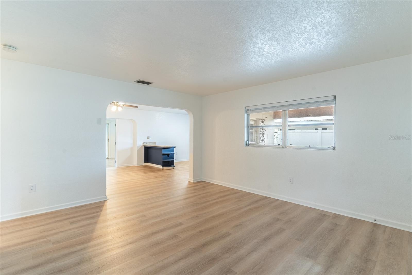 145 BEVERLY DR