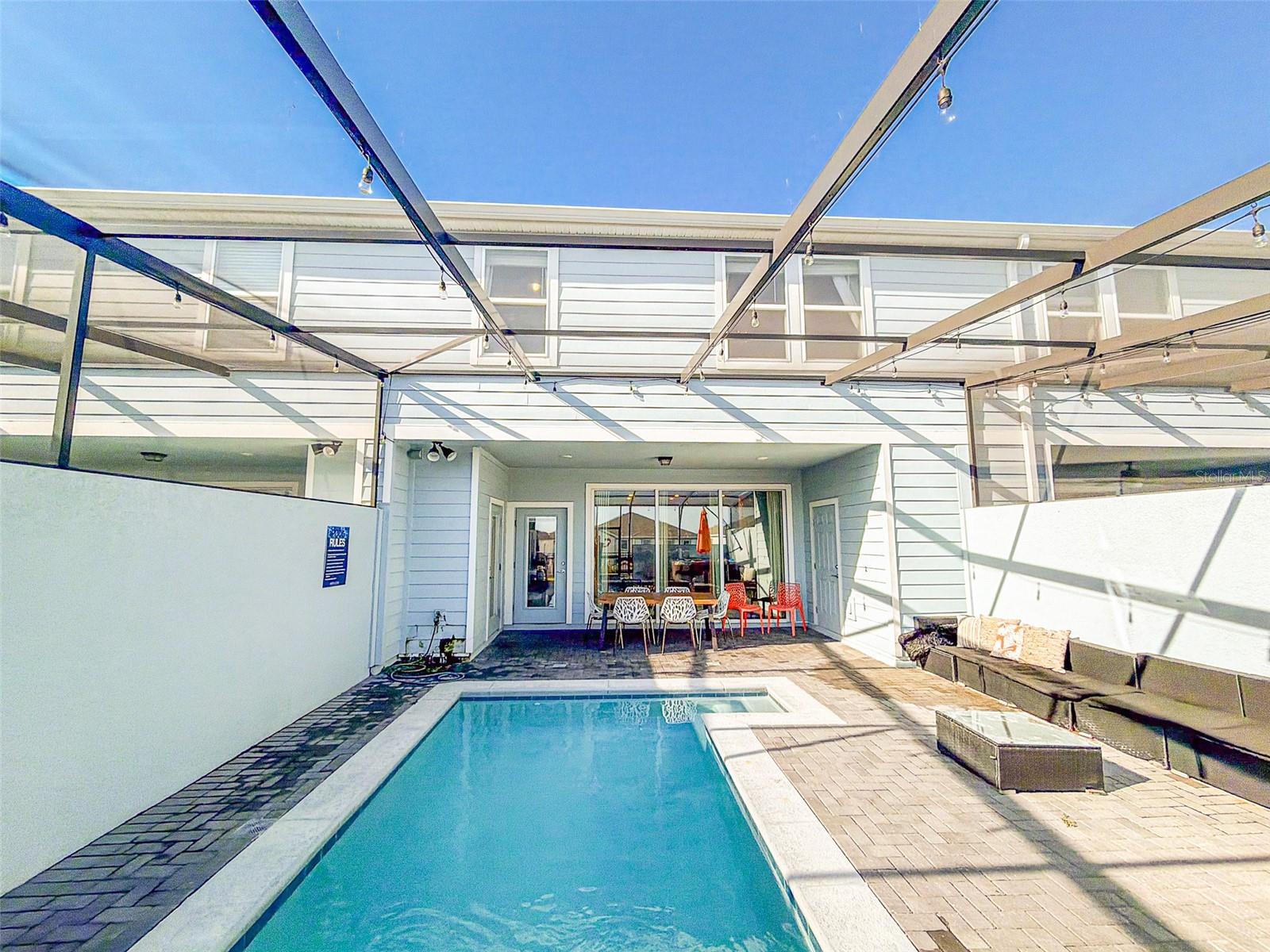 3713 PACIFIC LN
