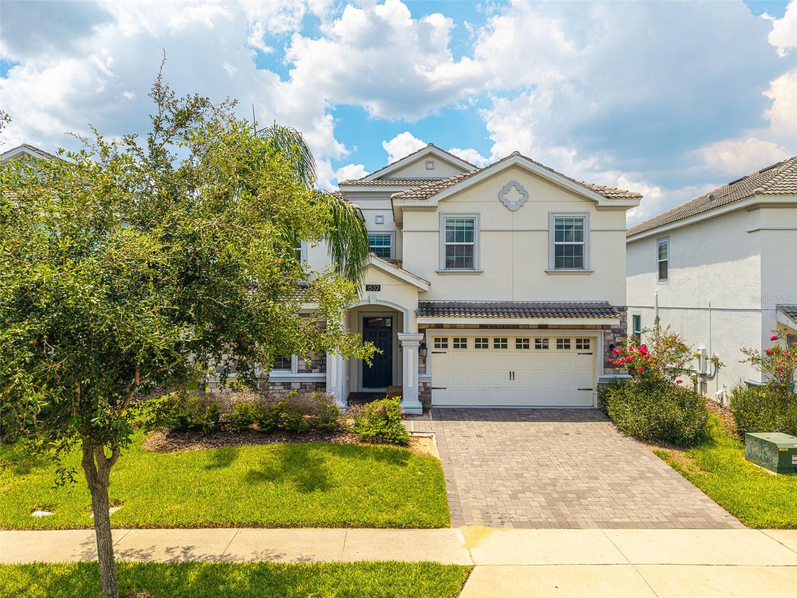 1532 MAIDSTONE CT