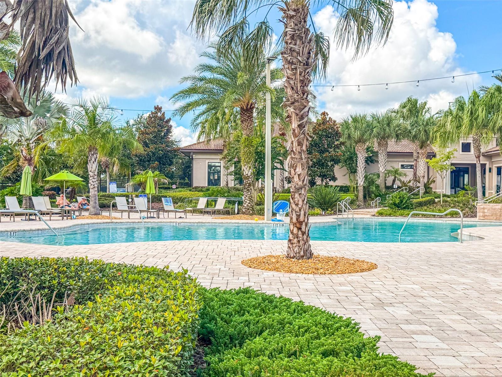 1532 MAIDSTONE CT