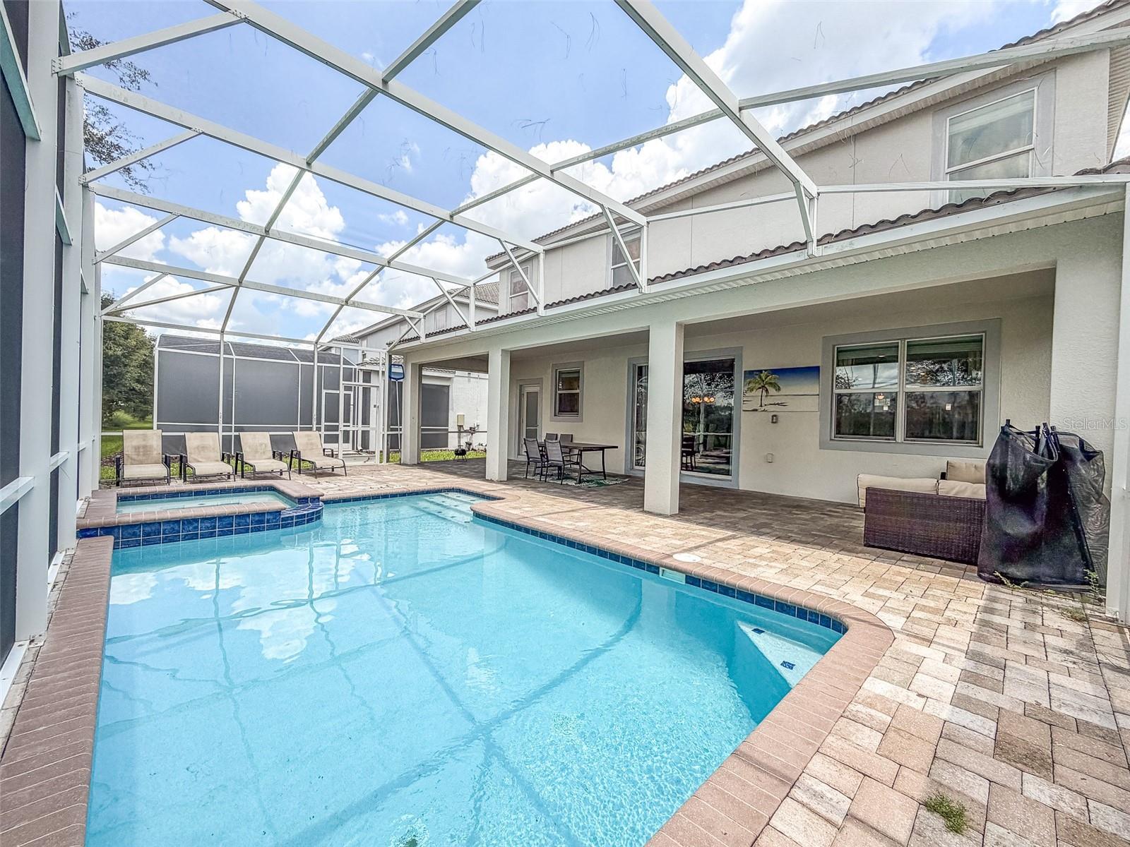 1532 MAIDSTONE CT