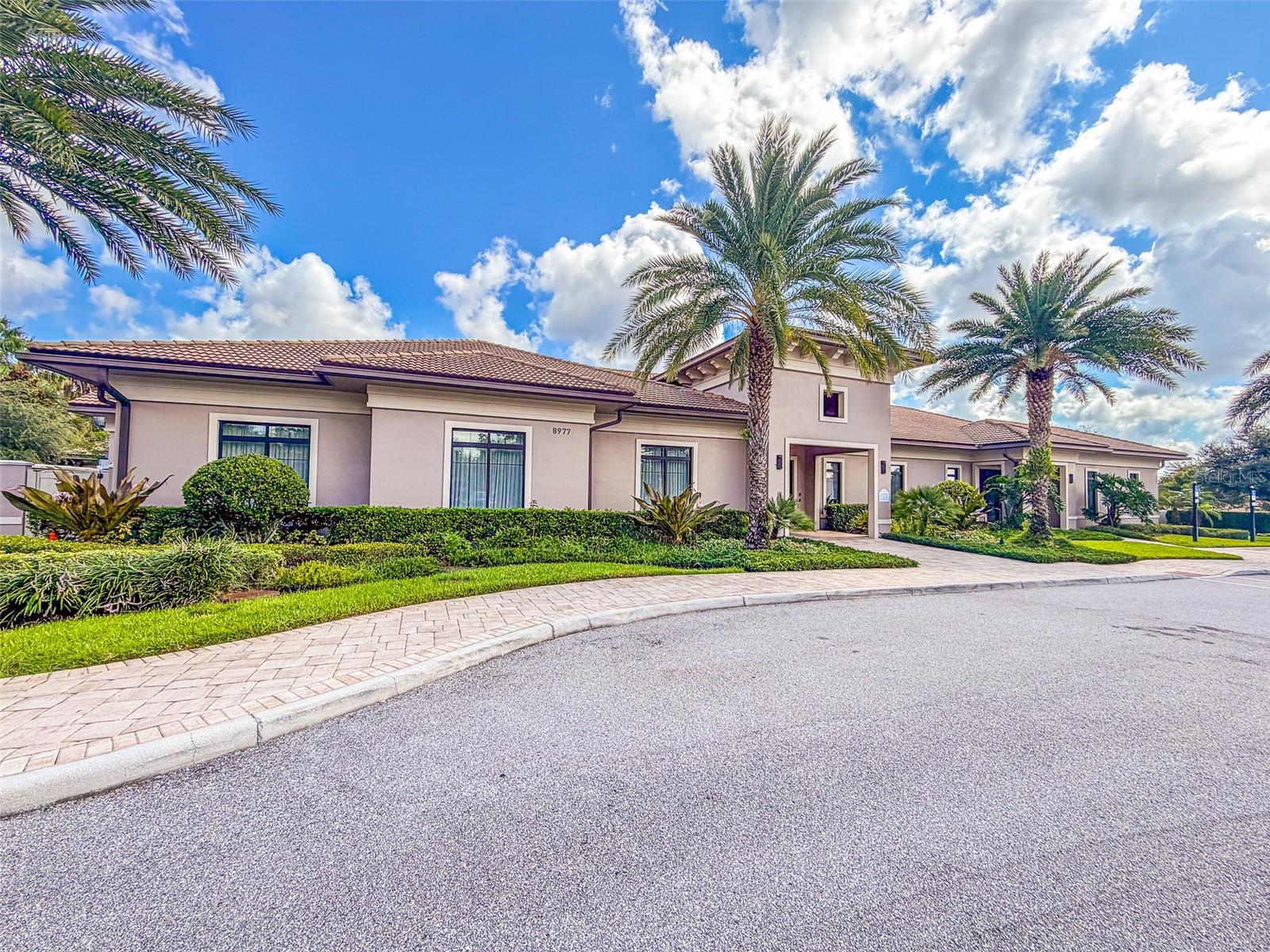 561 PEBBLE BEACH DR