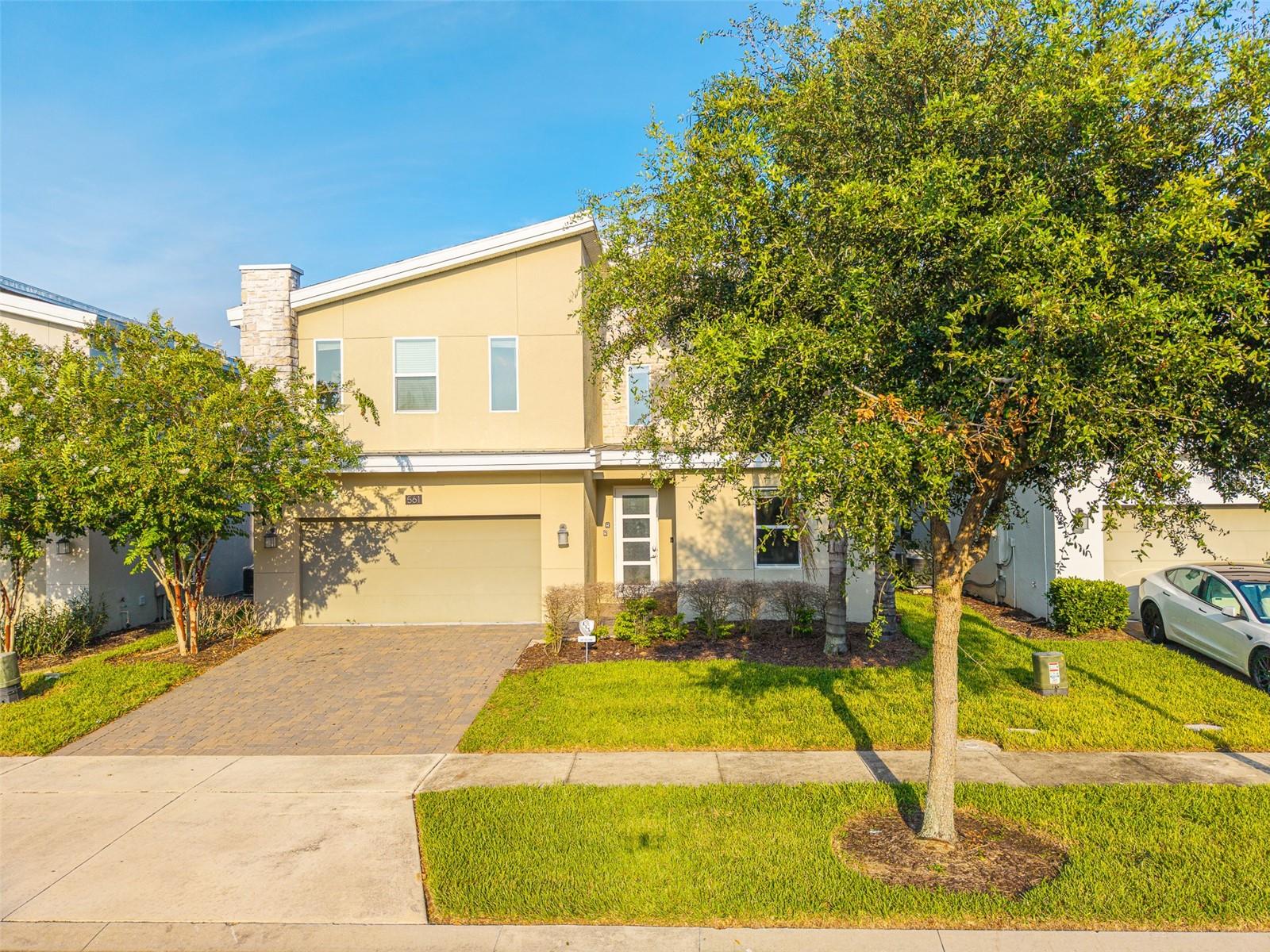 561 PEBBLE BEACH DR
