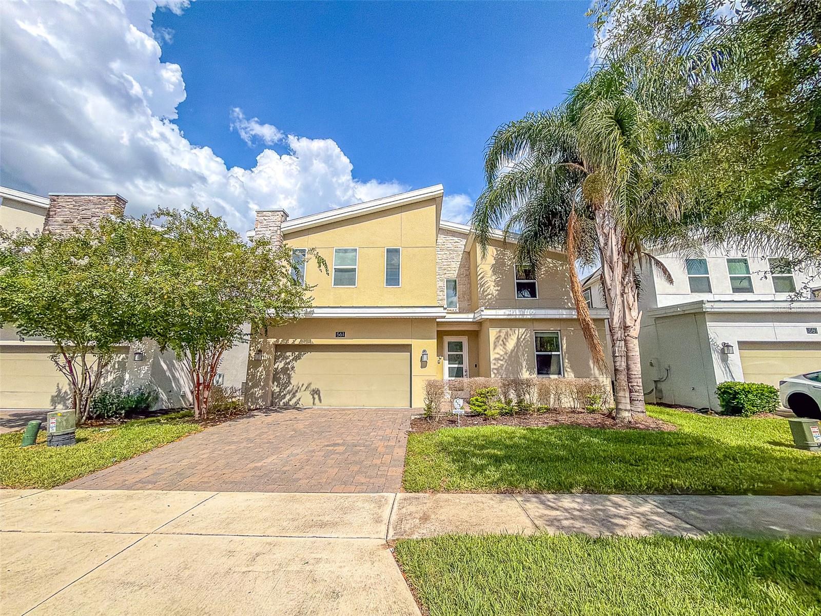 561 PEBBLE BEACH DR