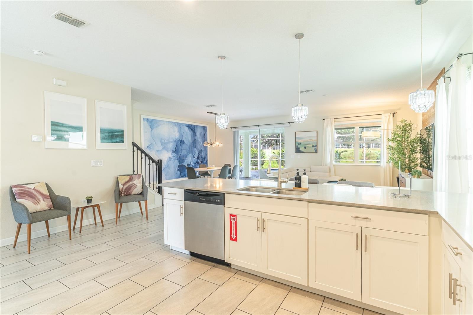 561 PEBBLE BEACH DR