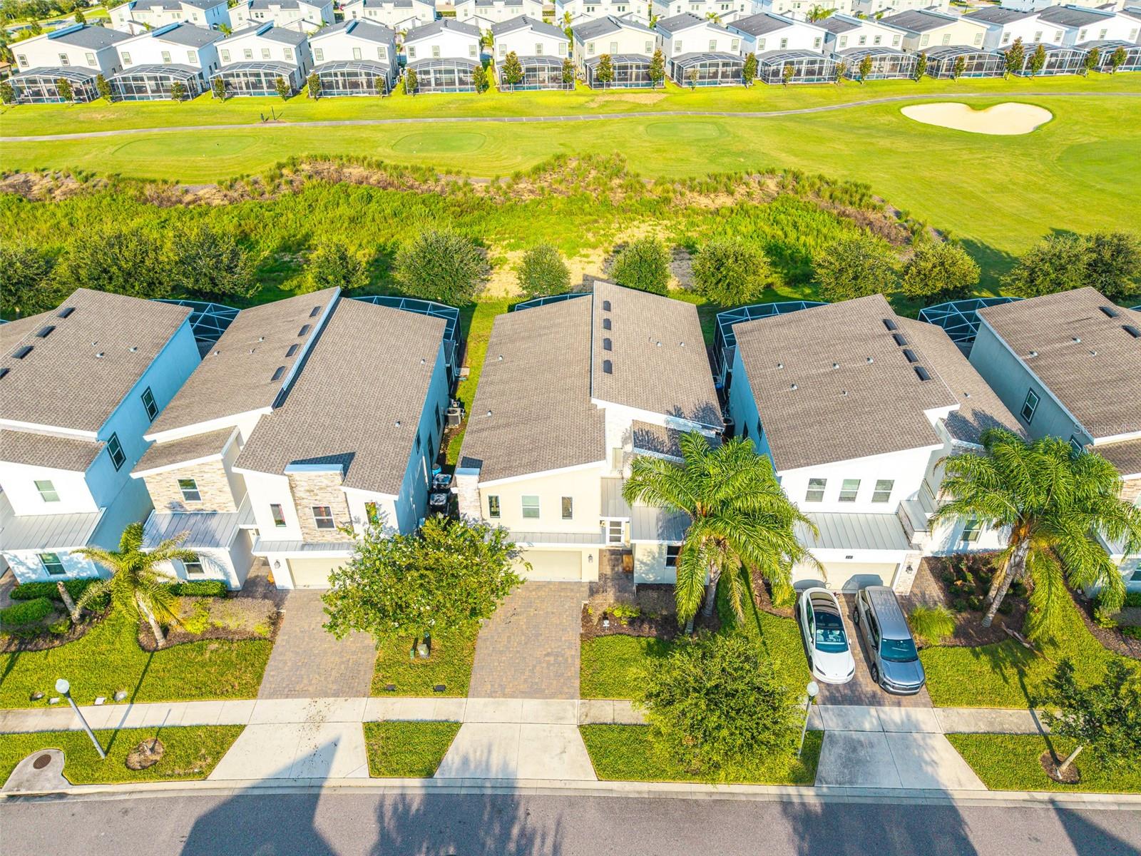 561 PEBBLE BEACH DR