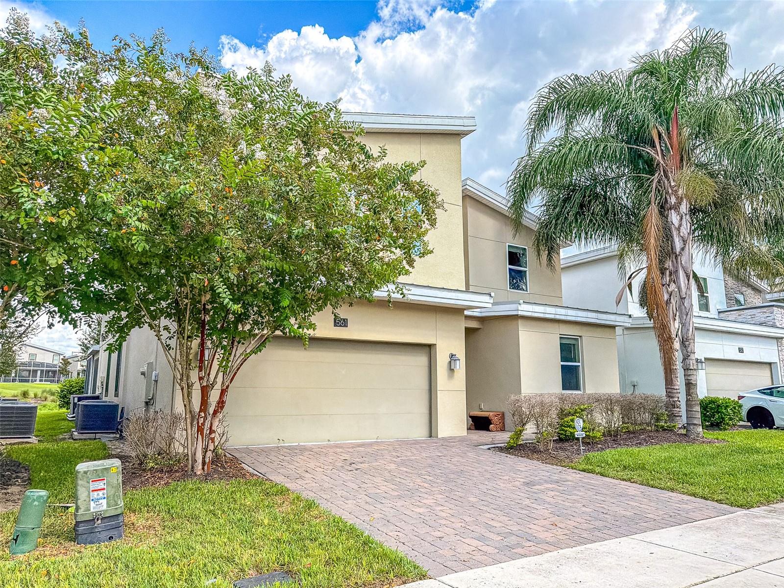 561 PEBBLE BEACH DR