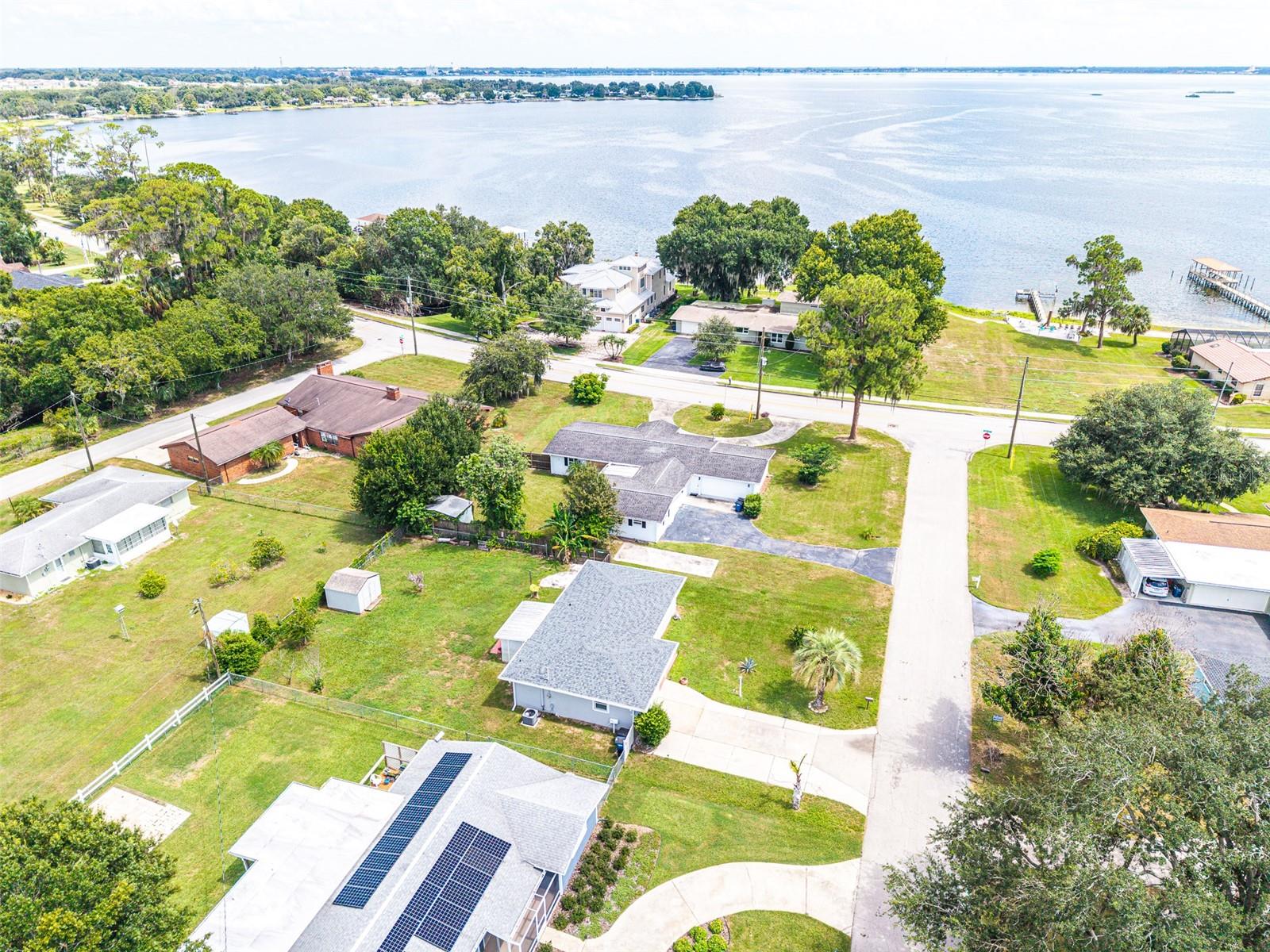 3510 LAKEVIEW DR