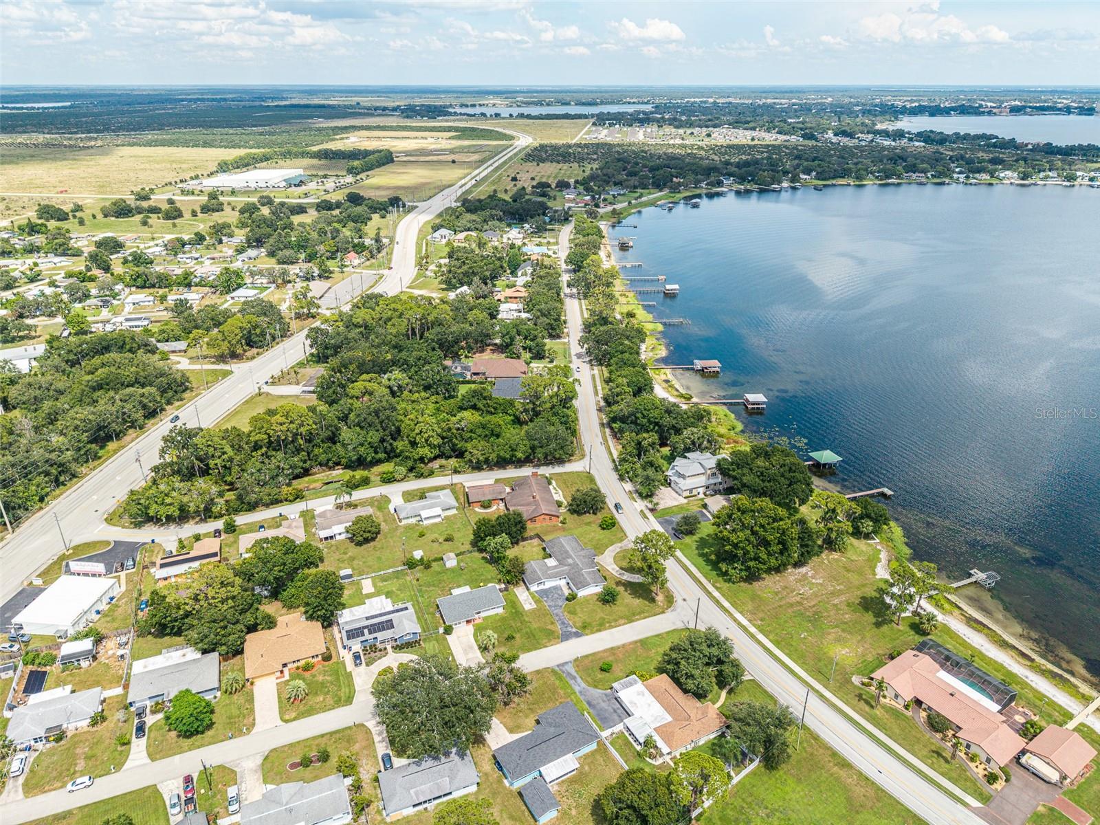 3510 LAKEVIEW DR