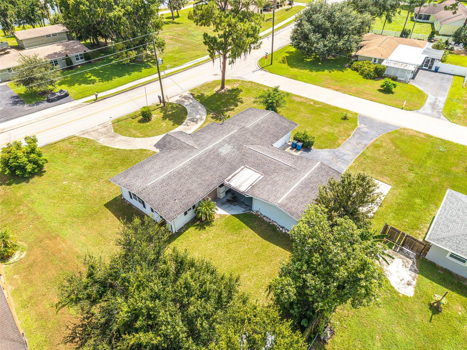 3510 LAKEVIEW DR