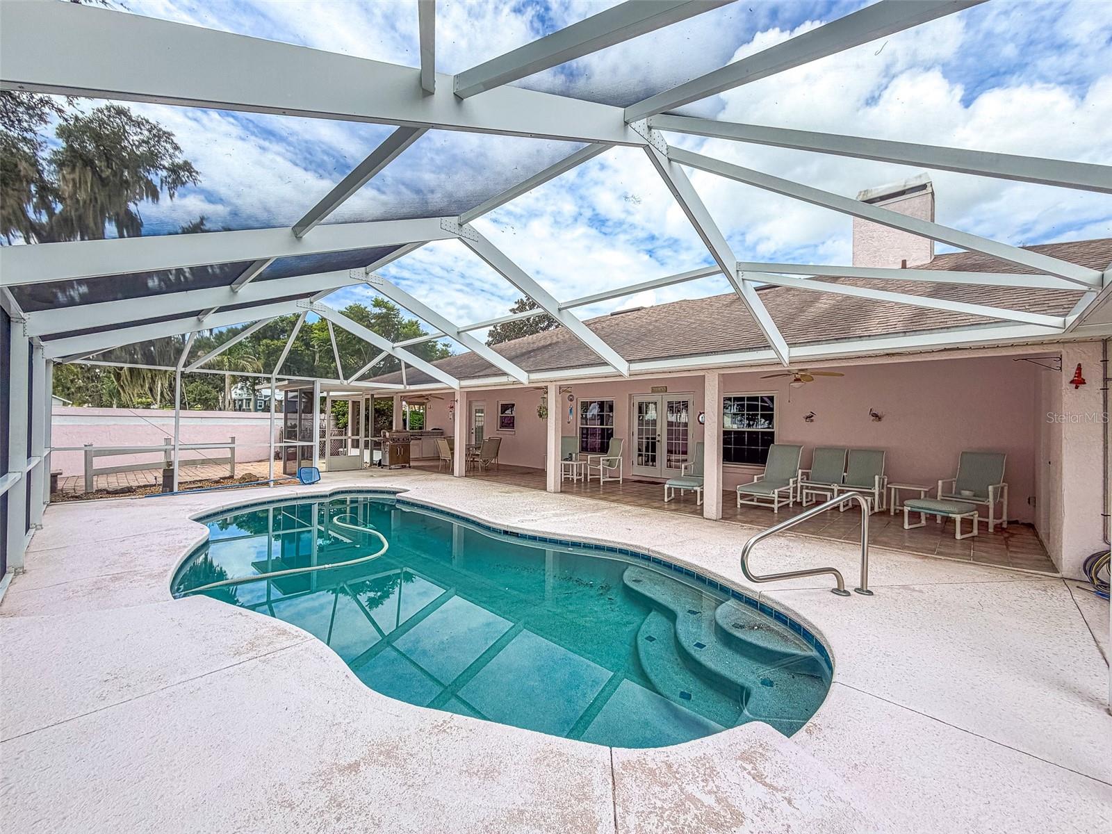 155 HAINESPORT DR