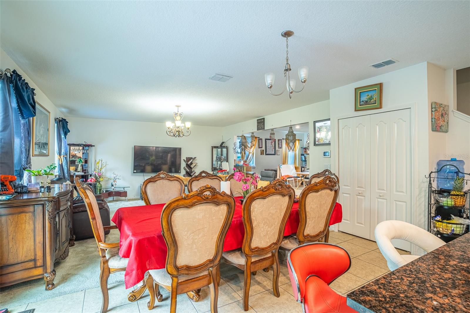 15107 ZENITH AVE