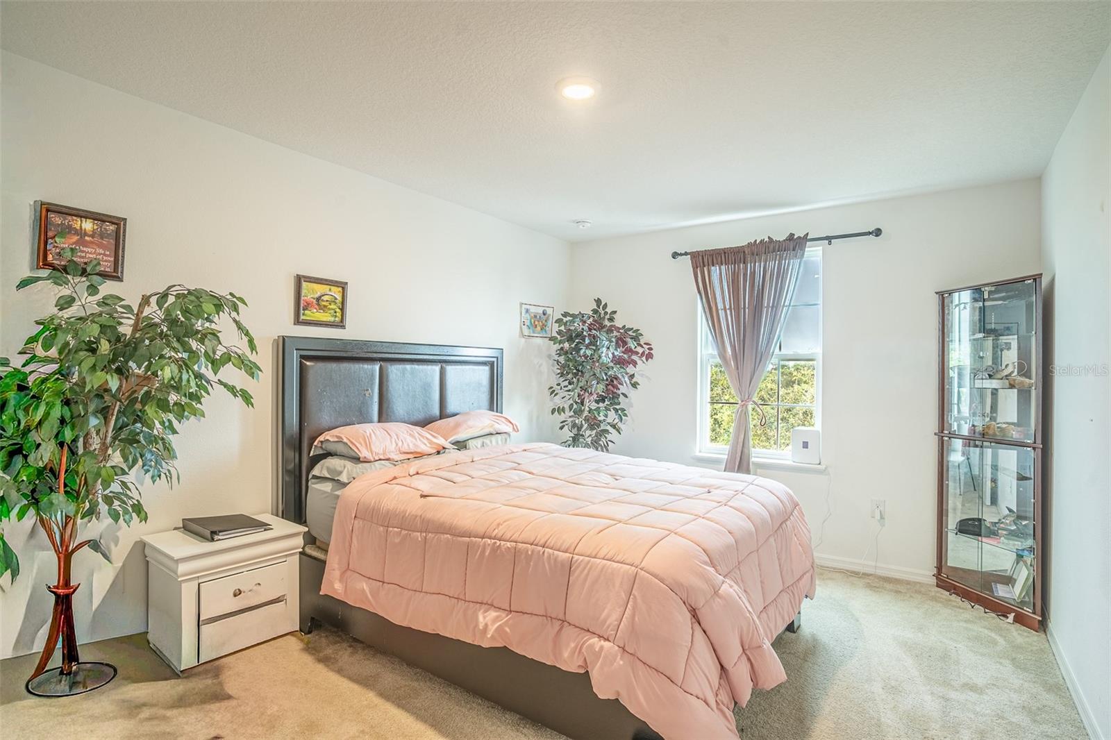 15107 ZENITH AVE