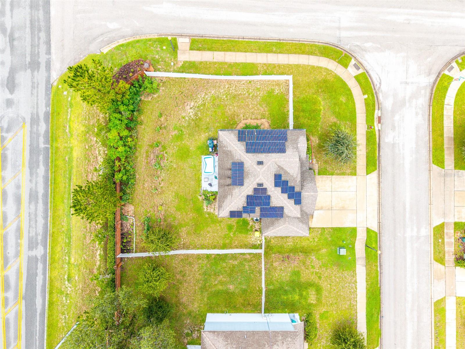 15107 ZENITH AVE