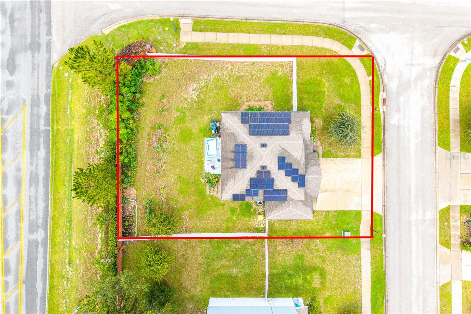 15107 ZENITH AVE