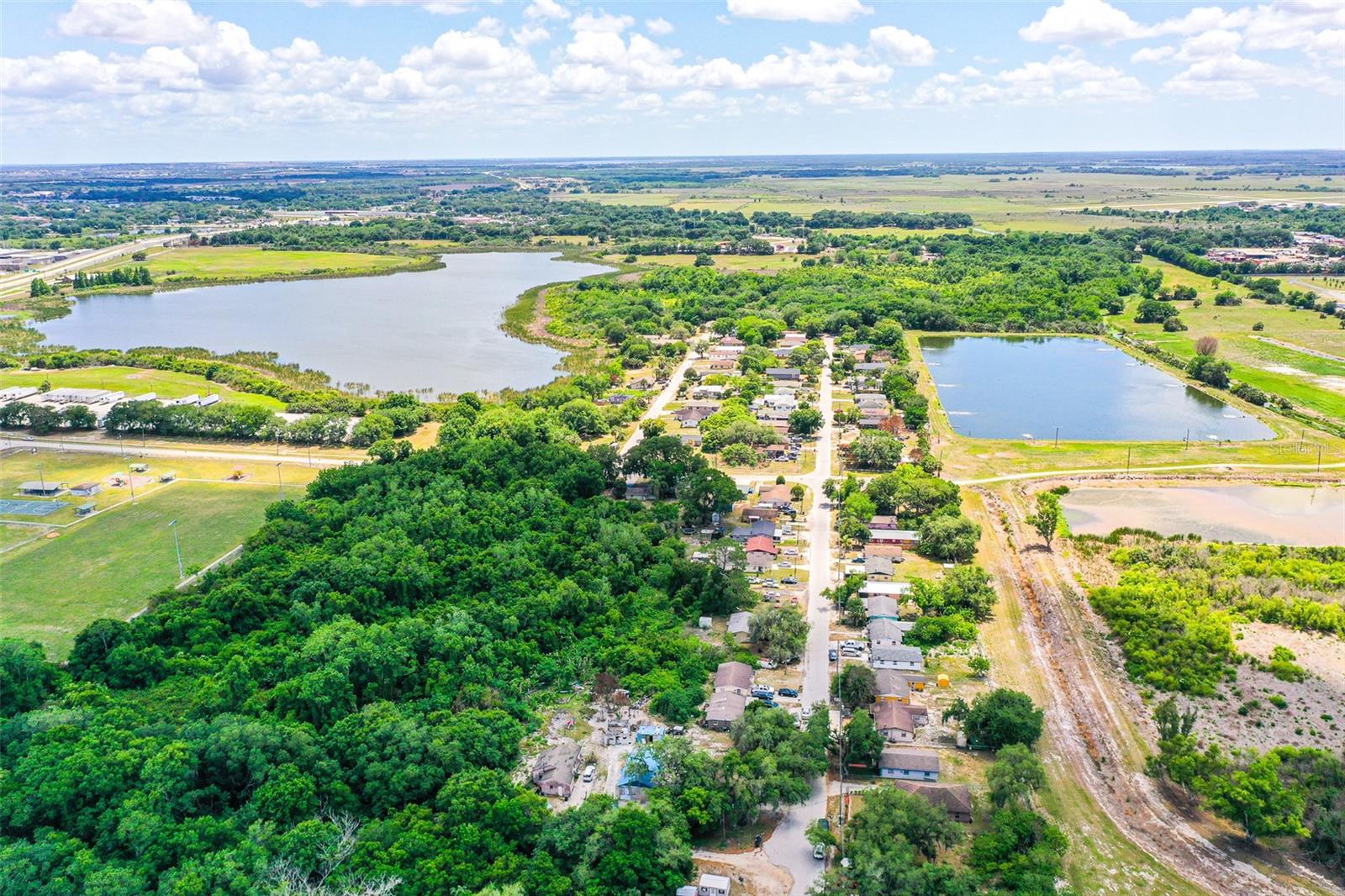 225 W NORTHSIDE DR