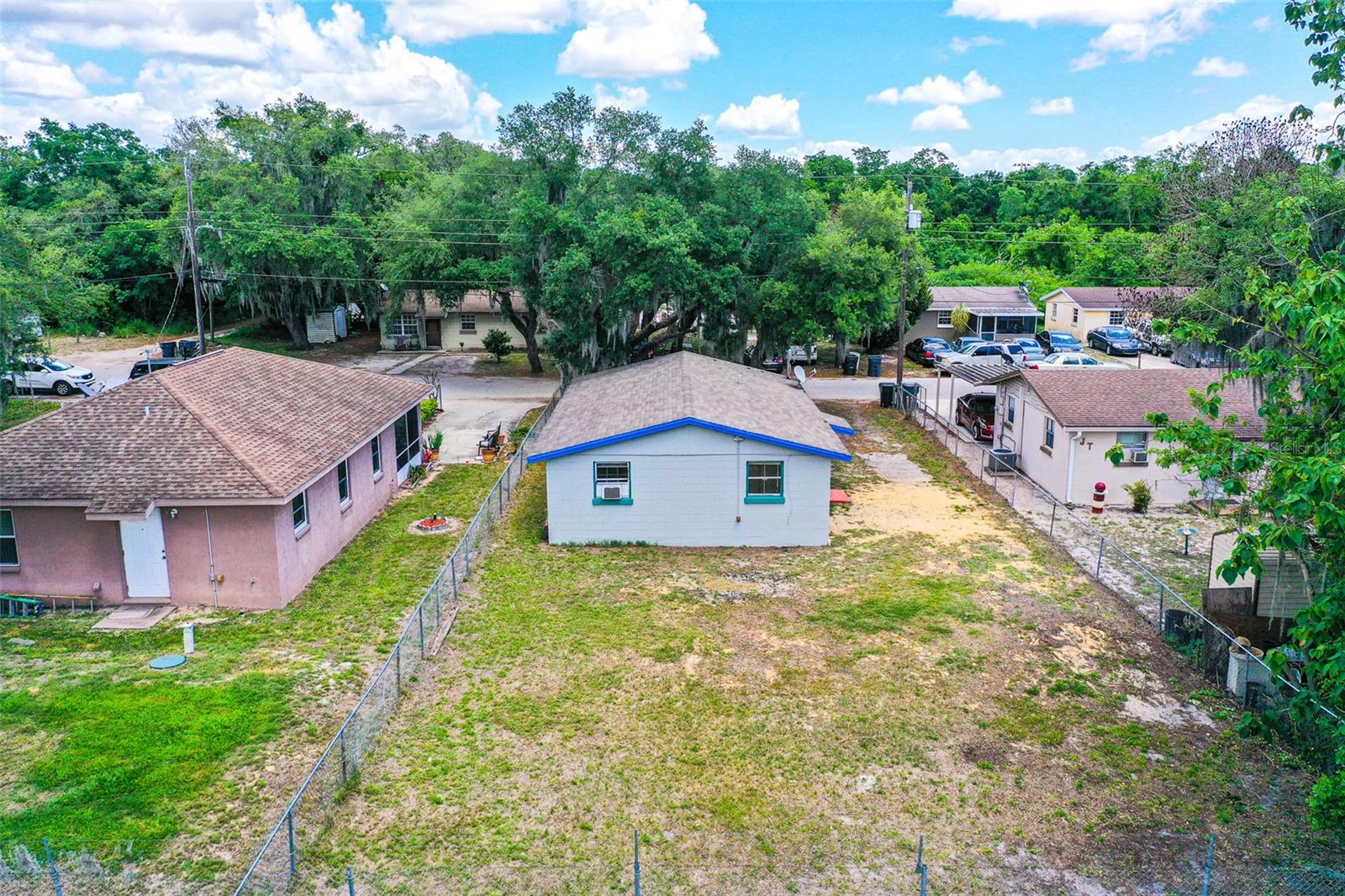 225 W NORTHSIDE DR