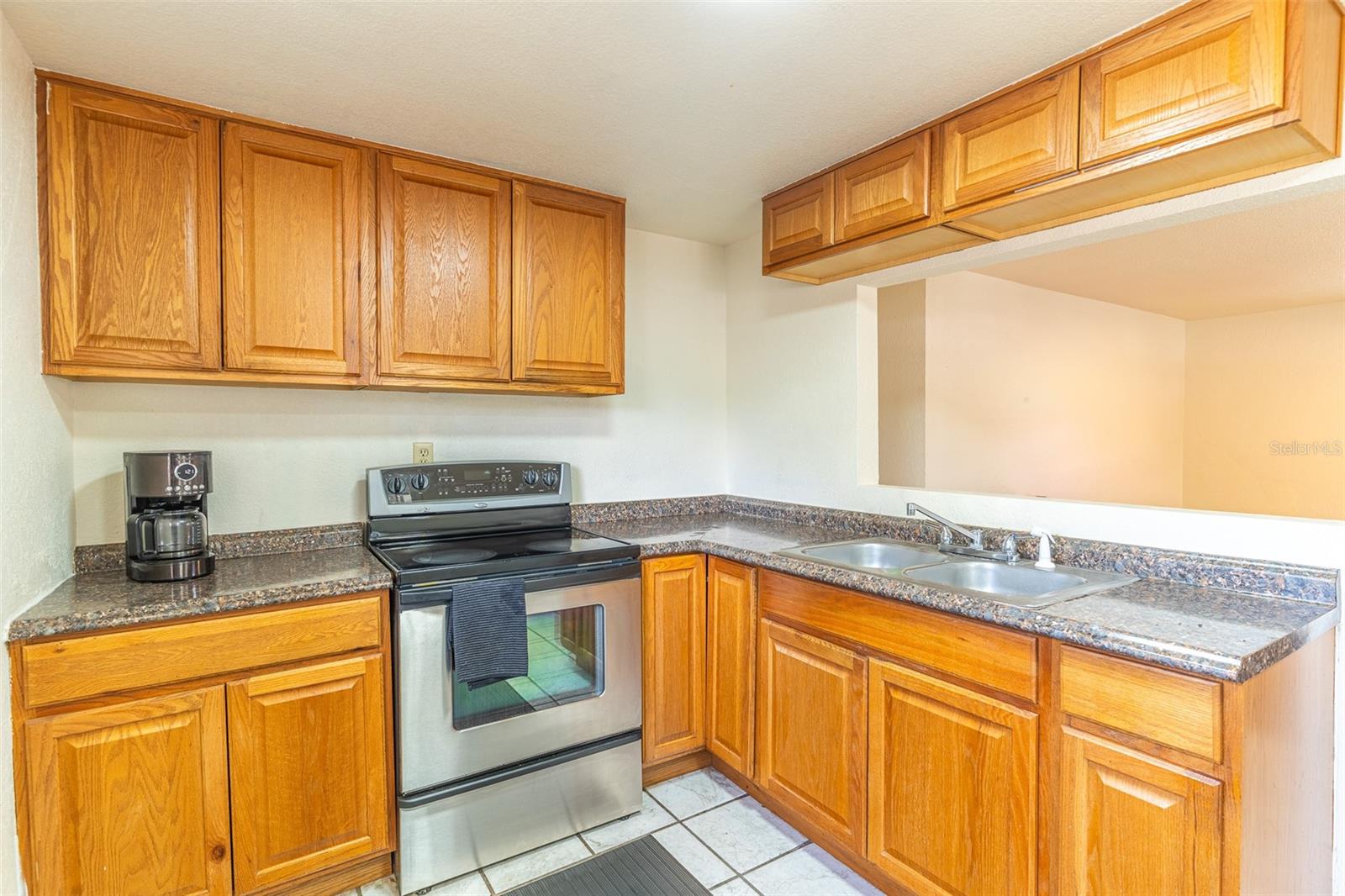 225 W NORTHSIDE DR