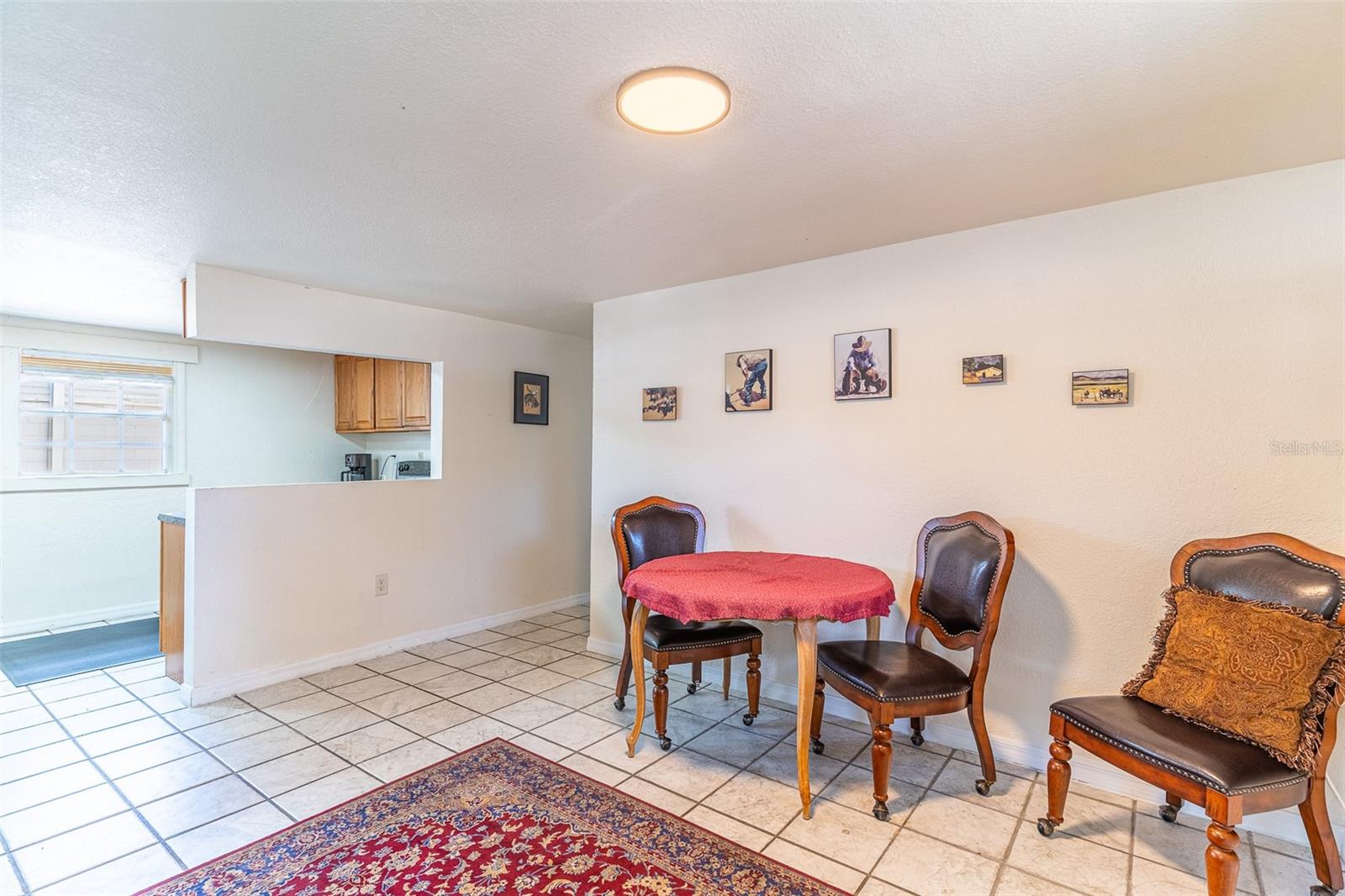 225 W NORTHSIDE DR