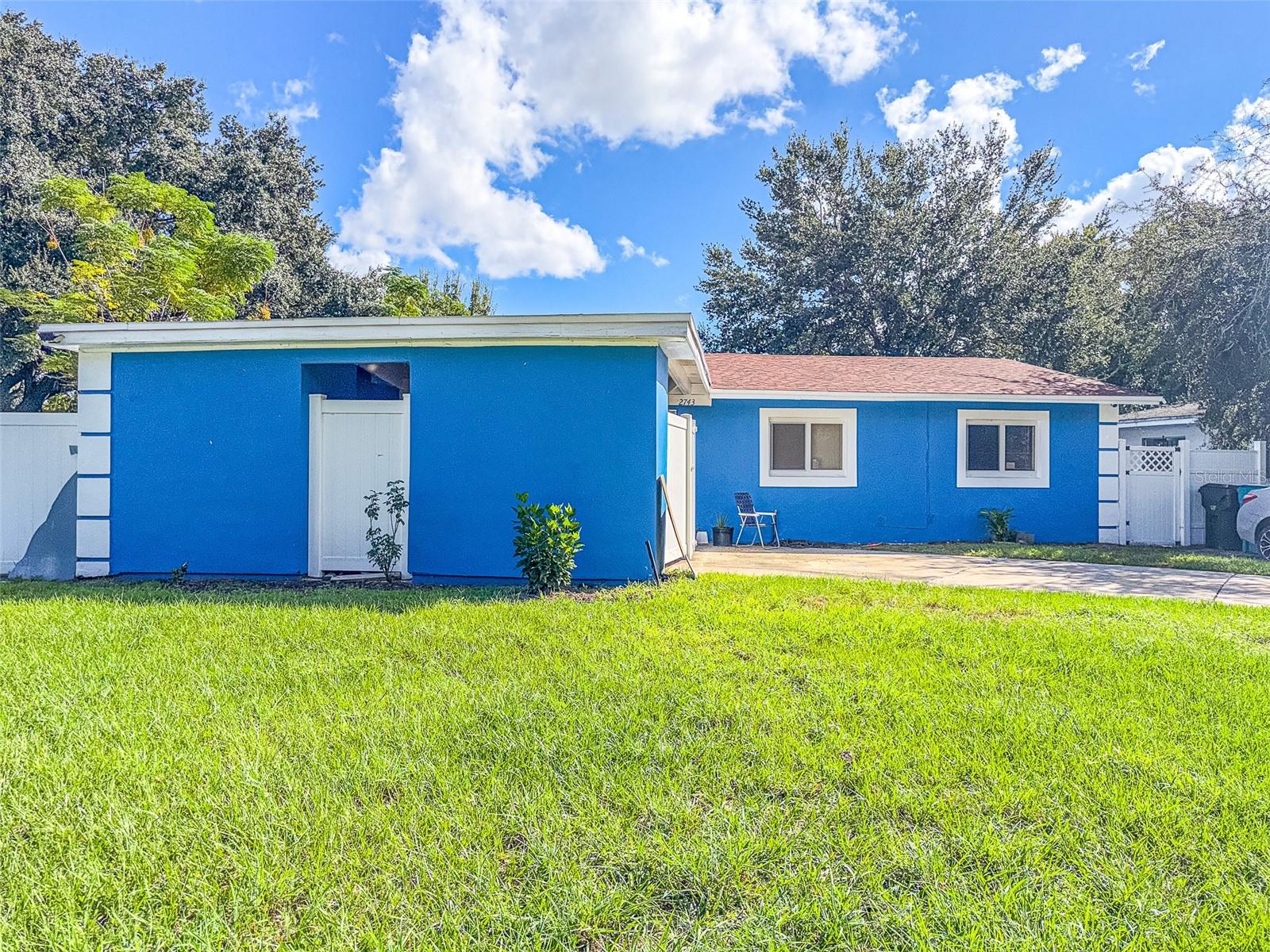 2743 GRANDOLA DR