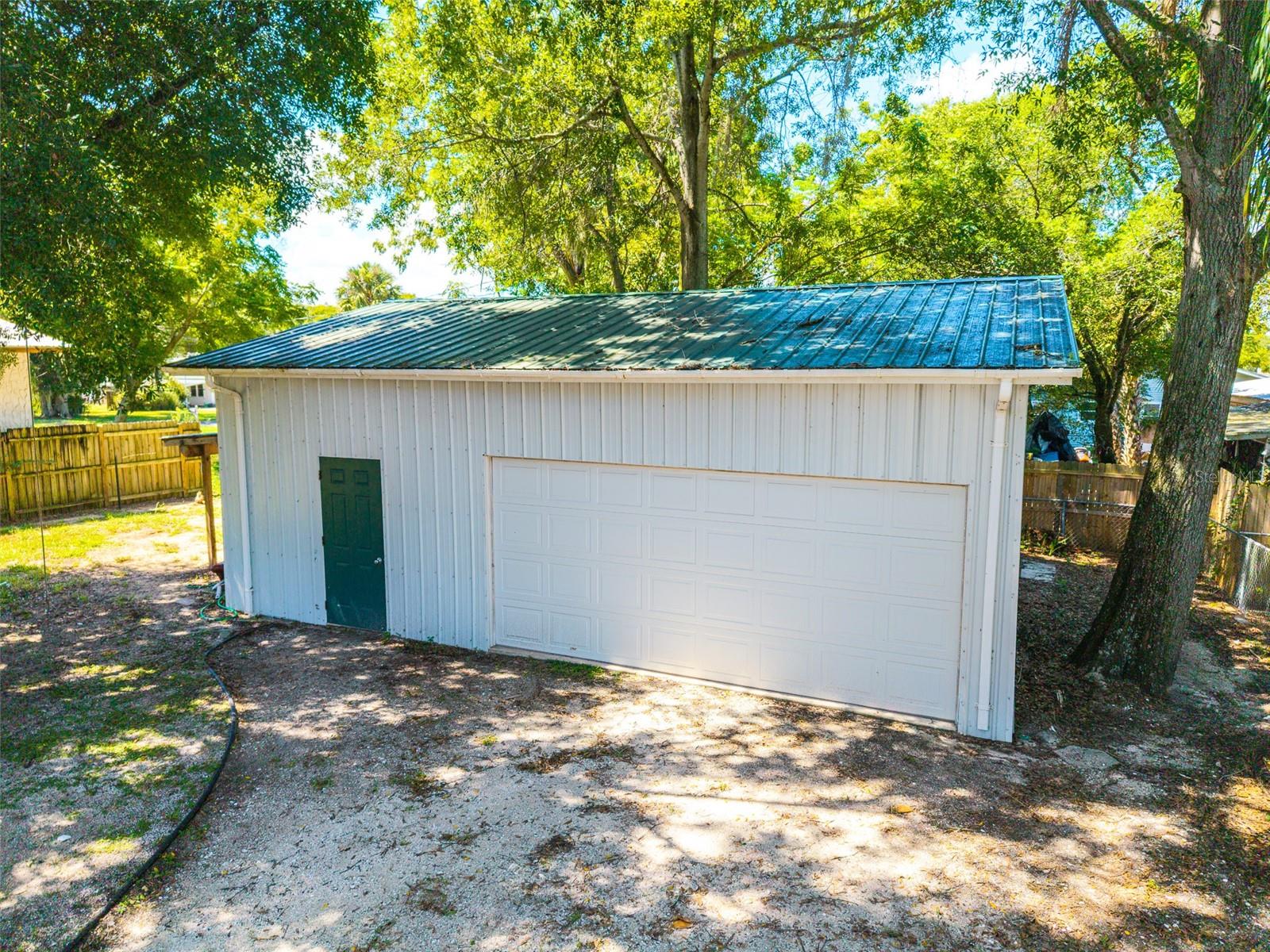528 S 8TH ST
