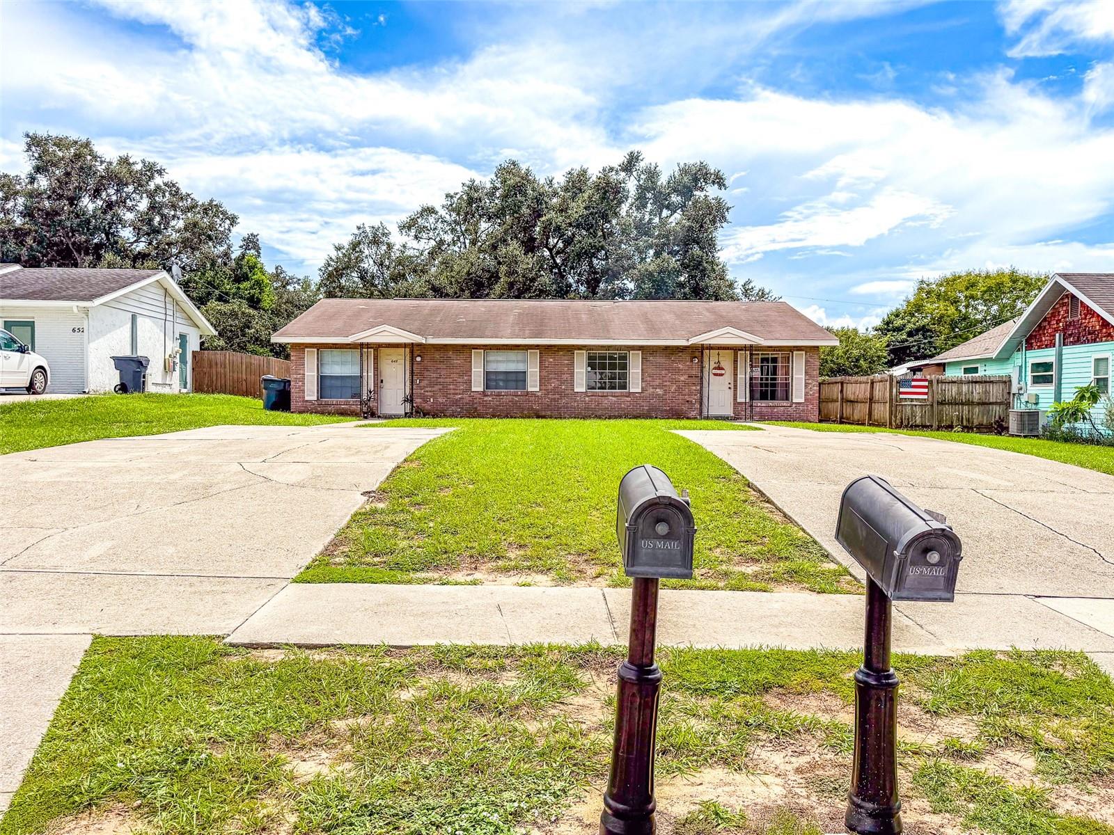 646 BEVERLY DR #646 and 648