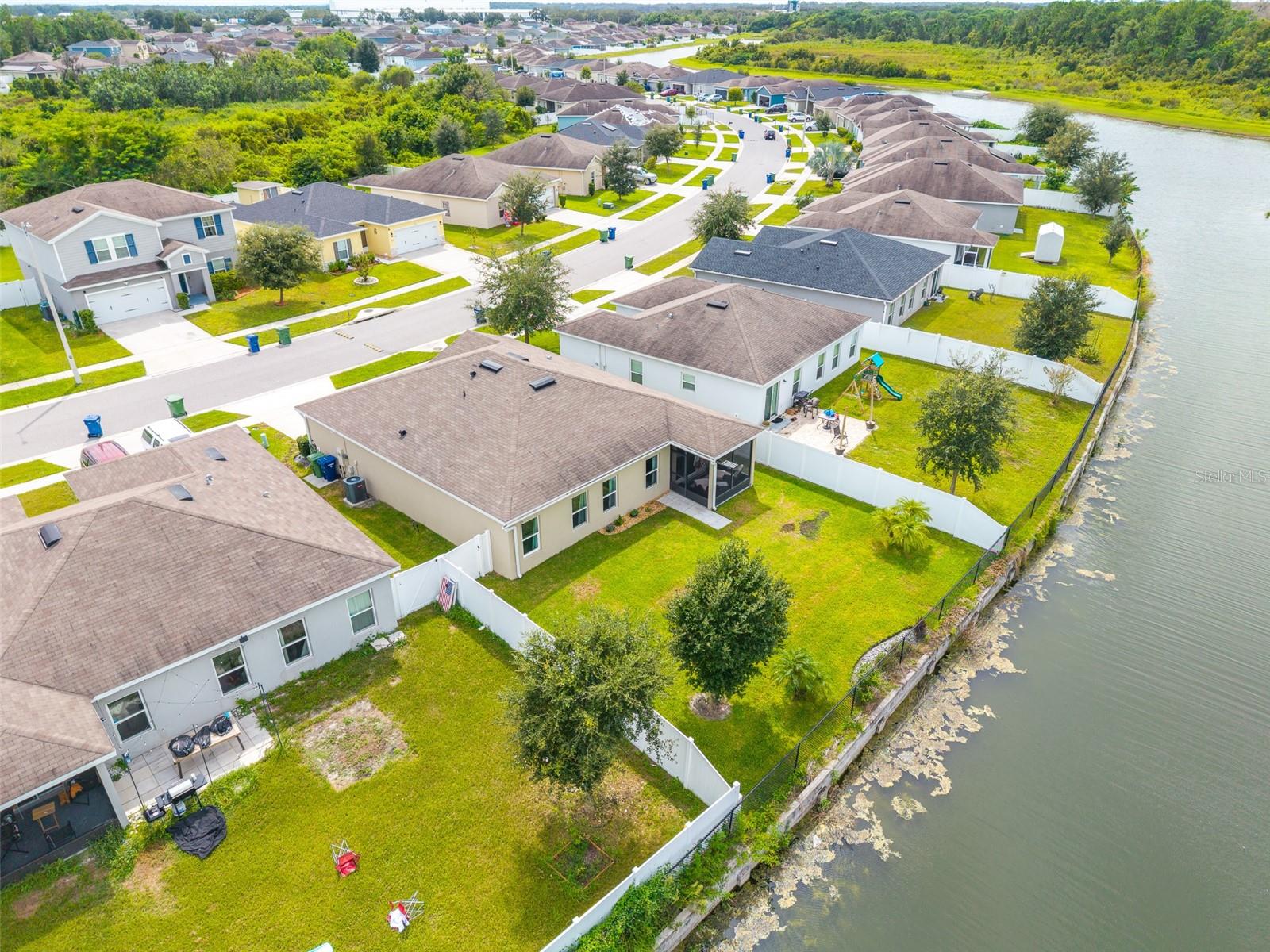 1331 HAINES DR