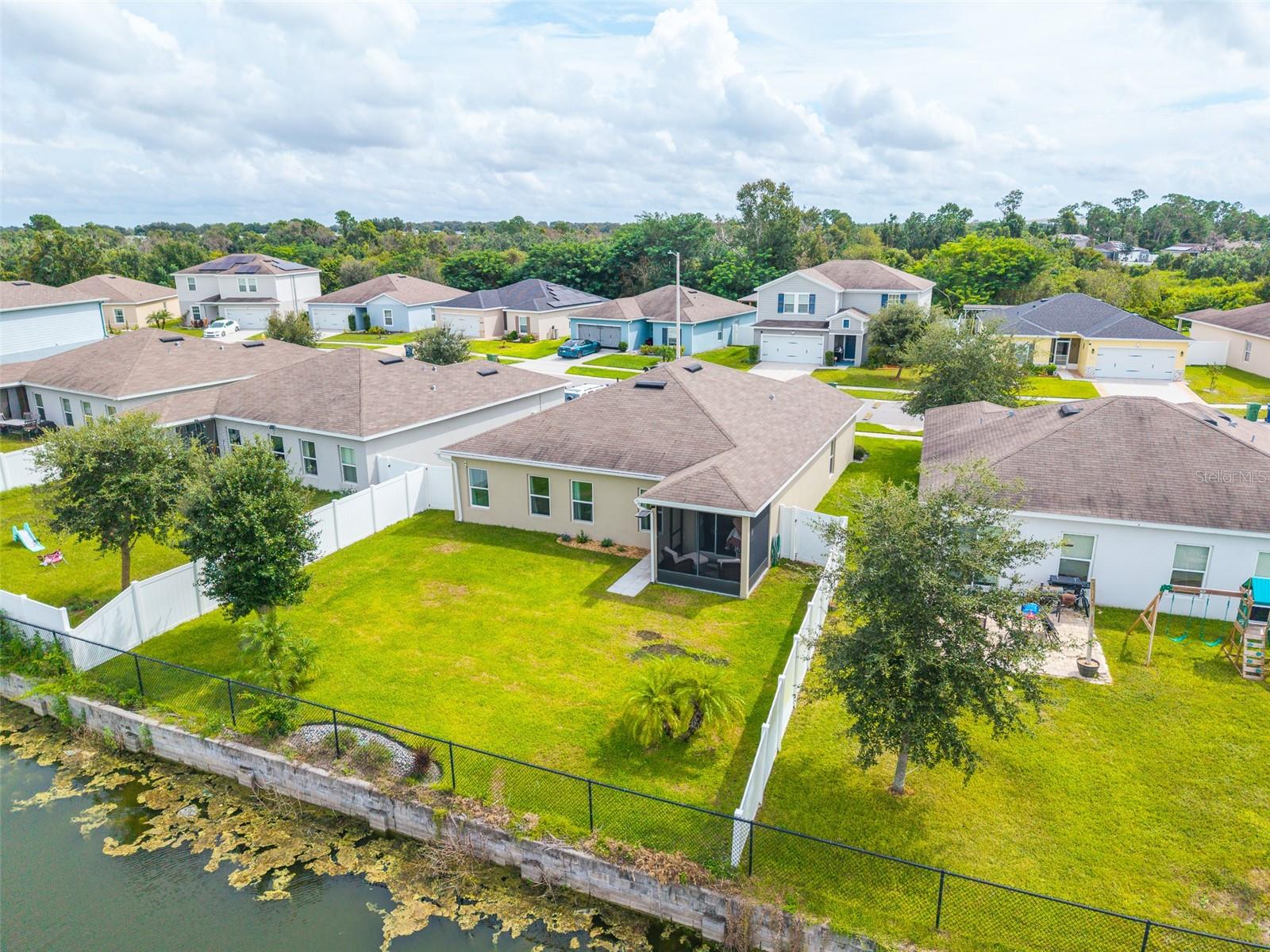 1331 HAINES DR