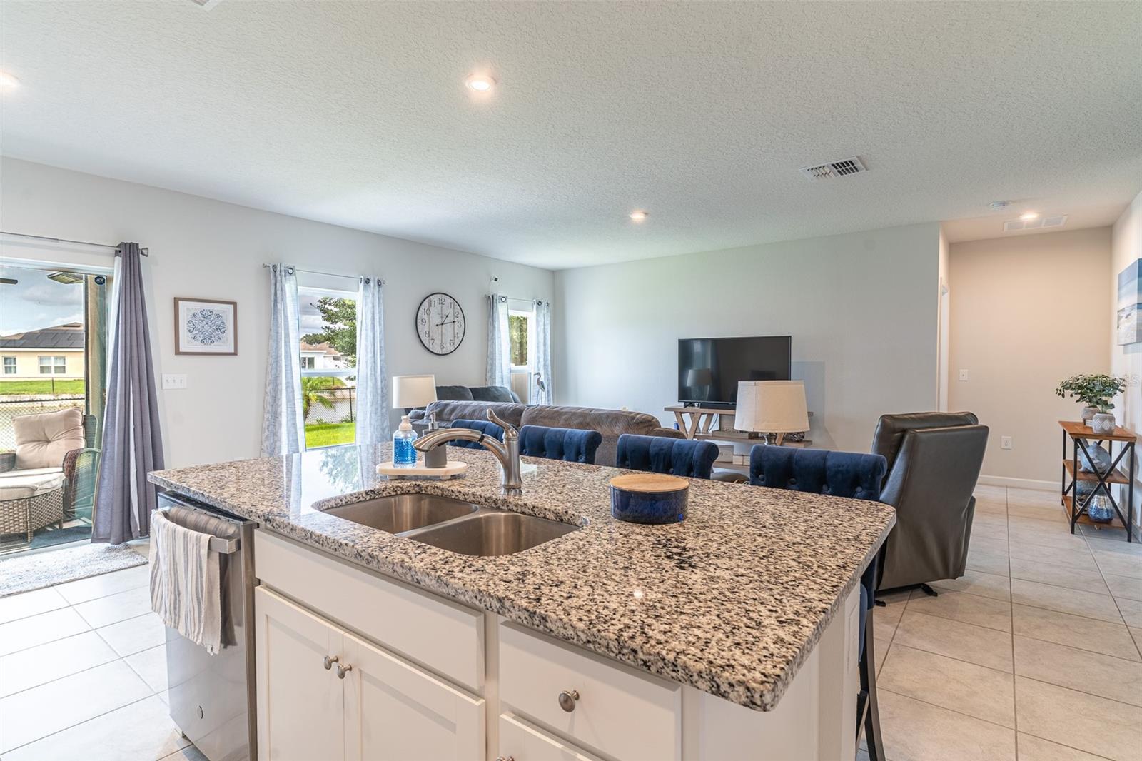 1331 HAINES DR