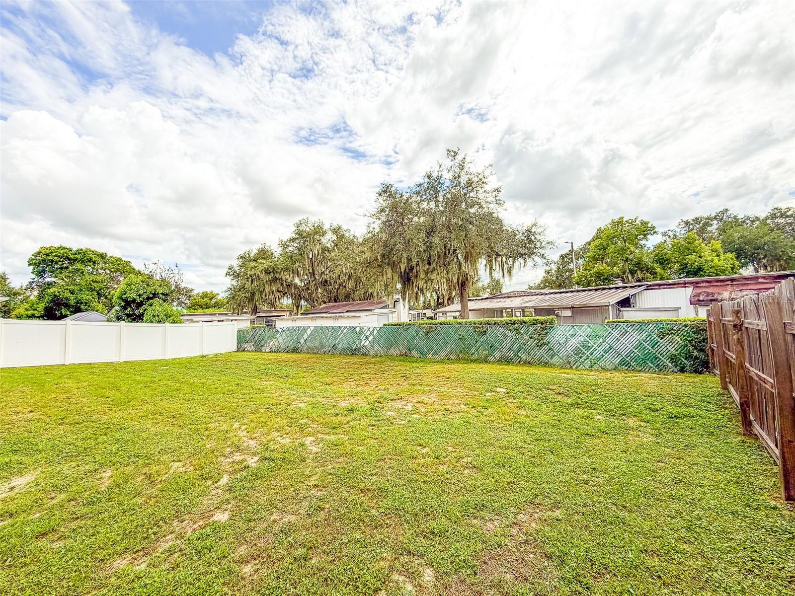 183 OSPREY HEIGHTS DR